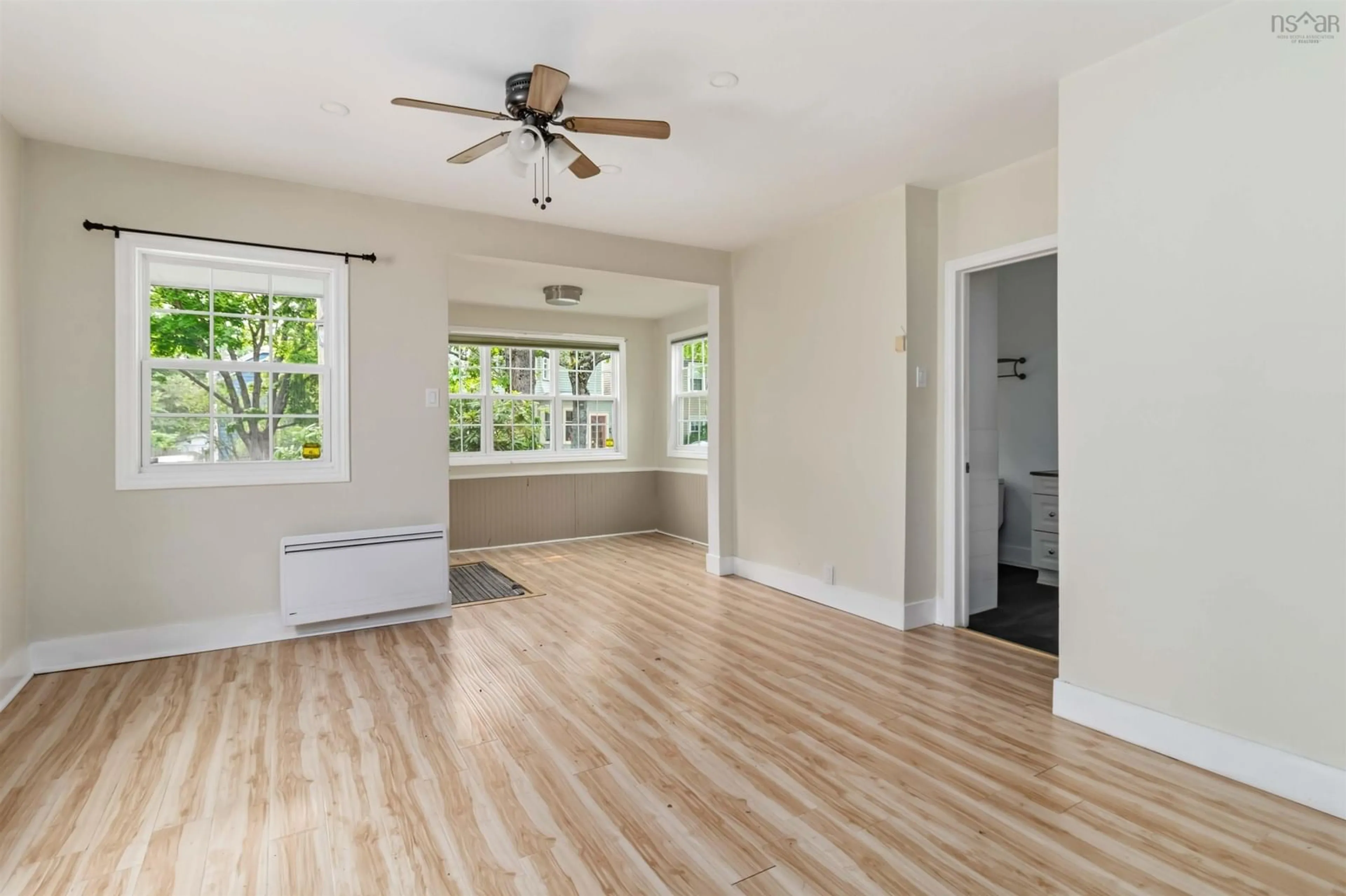 A pic of a room for 5873 Merkel St, Halifax Nova Scotia B3K 2J2