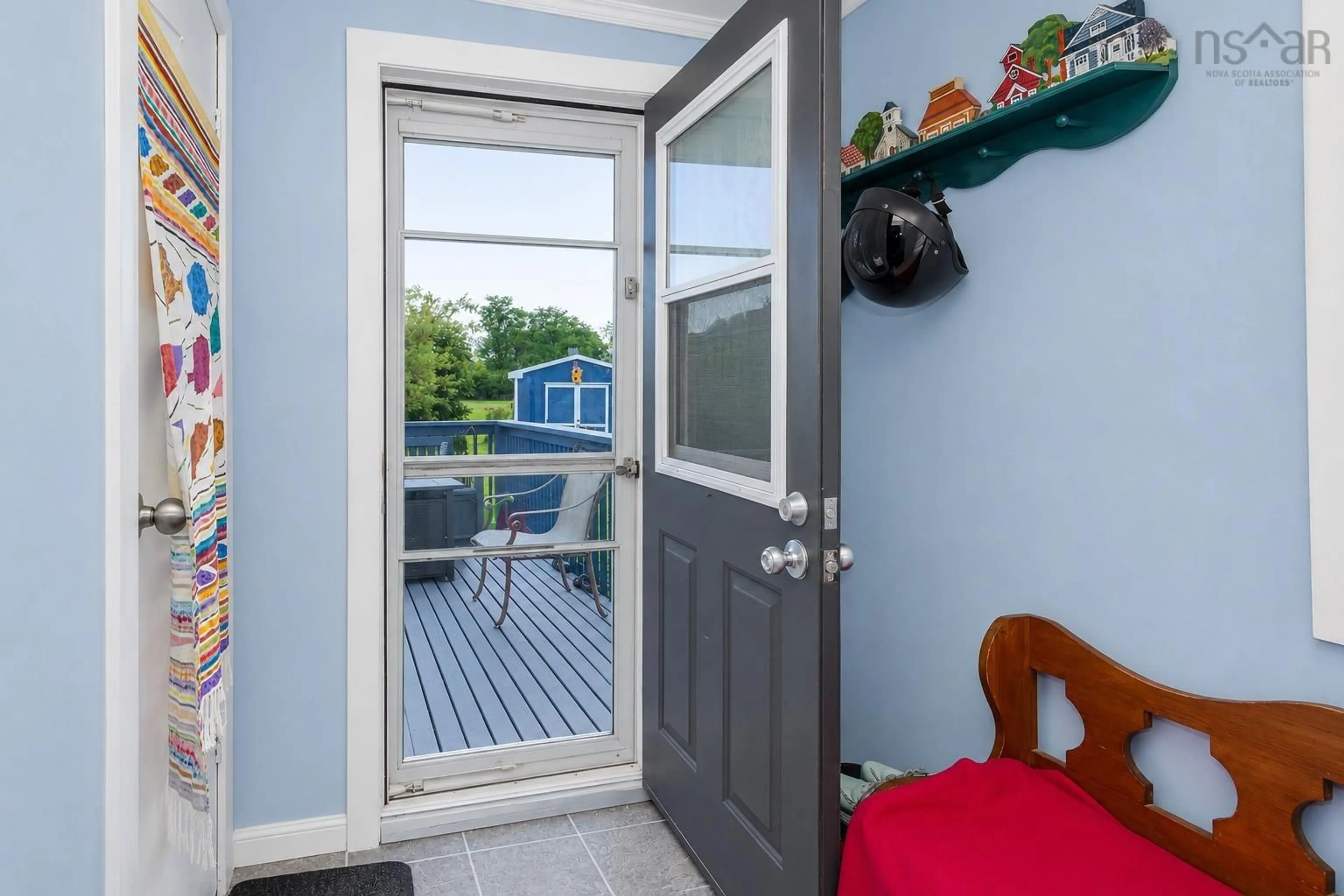 Indoor entryway for 2652 Morien Hwy, Port Morien Nova Scotia B1B 1C6
