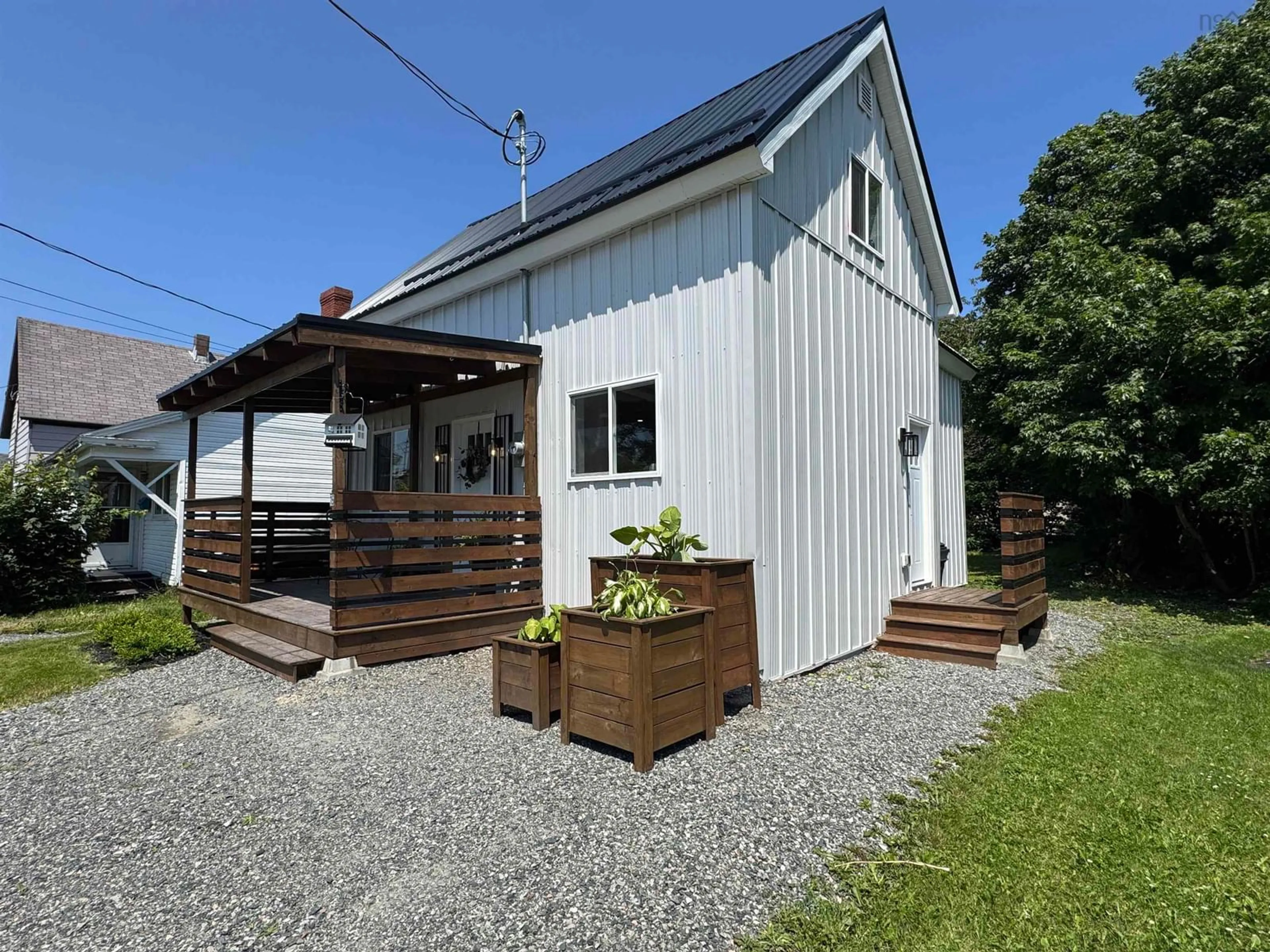 Unknown for 15 Oxford Ave Sydney Ave, Florence Nova Scotia B1V 2H8