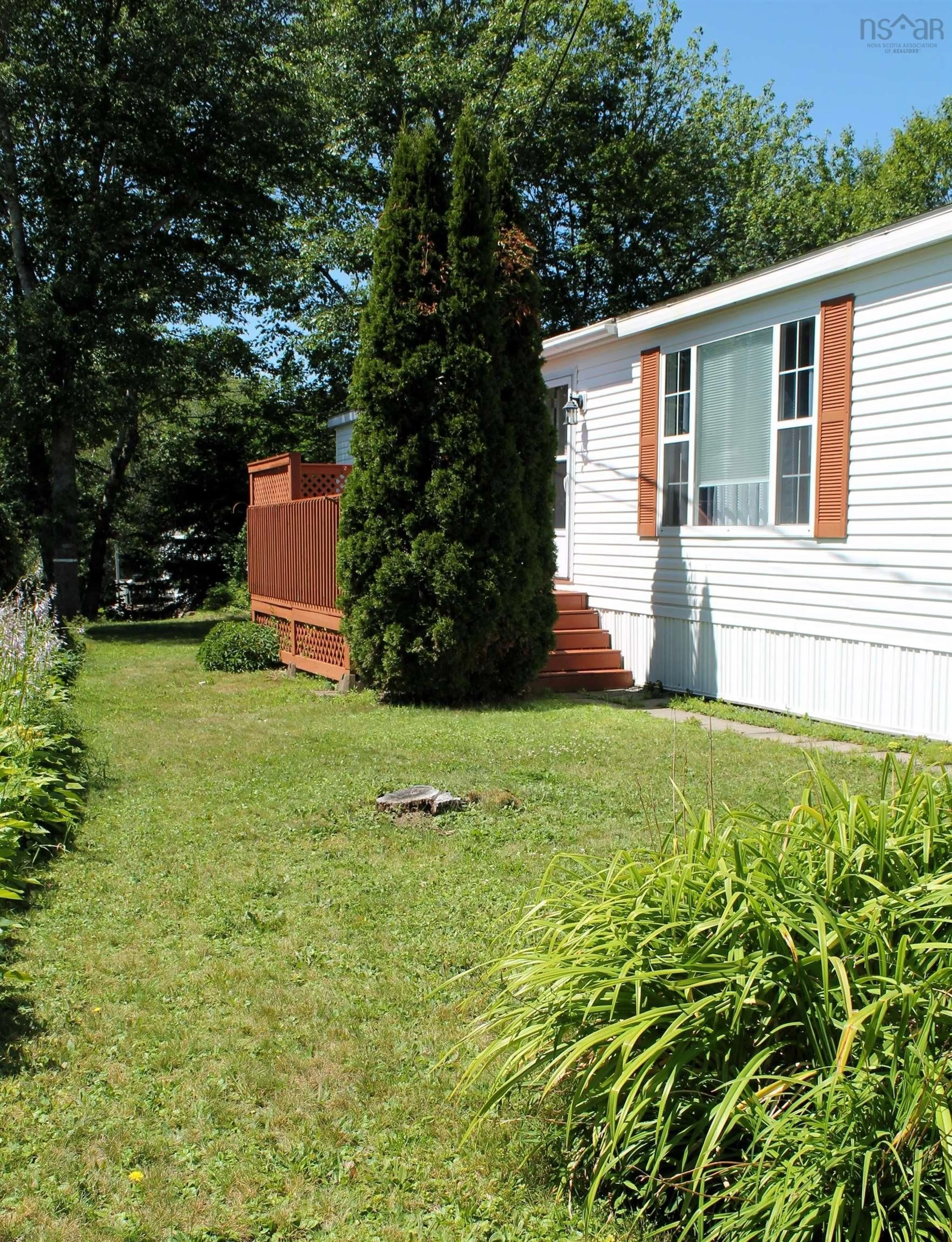 Unknown for 5 Covey St, Bridgewater Nova Scotia B4V 4B9