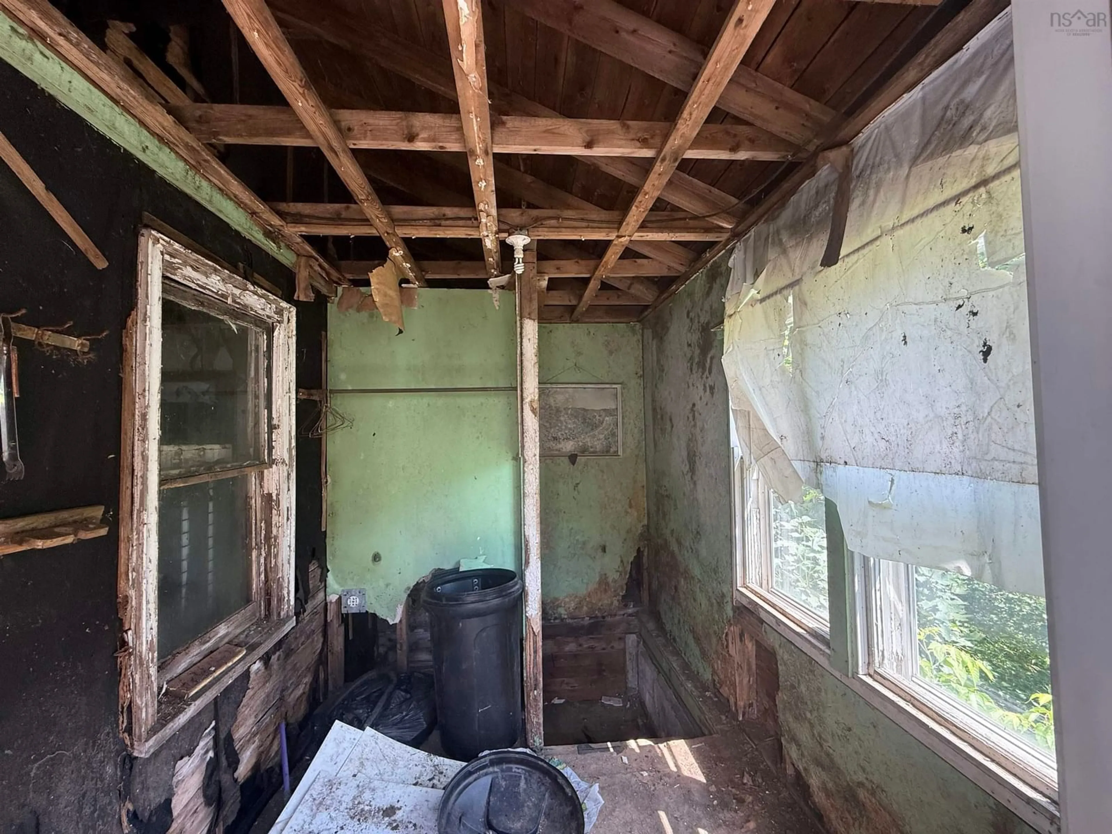 A pic of a room for 33 South St, Springhill Nova Scotia B0M 1X0