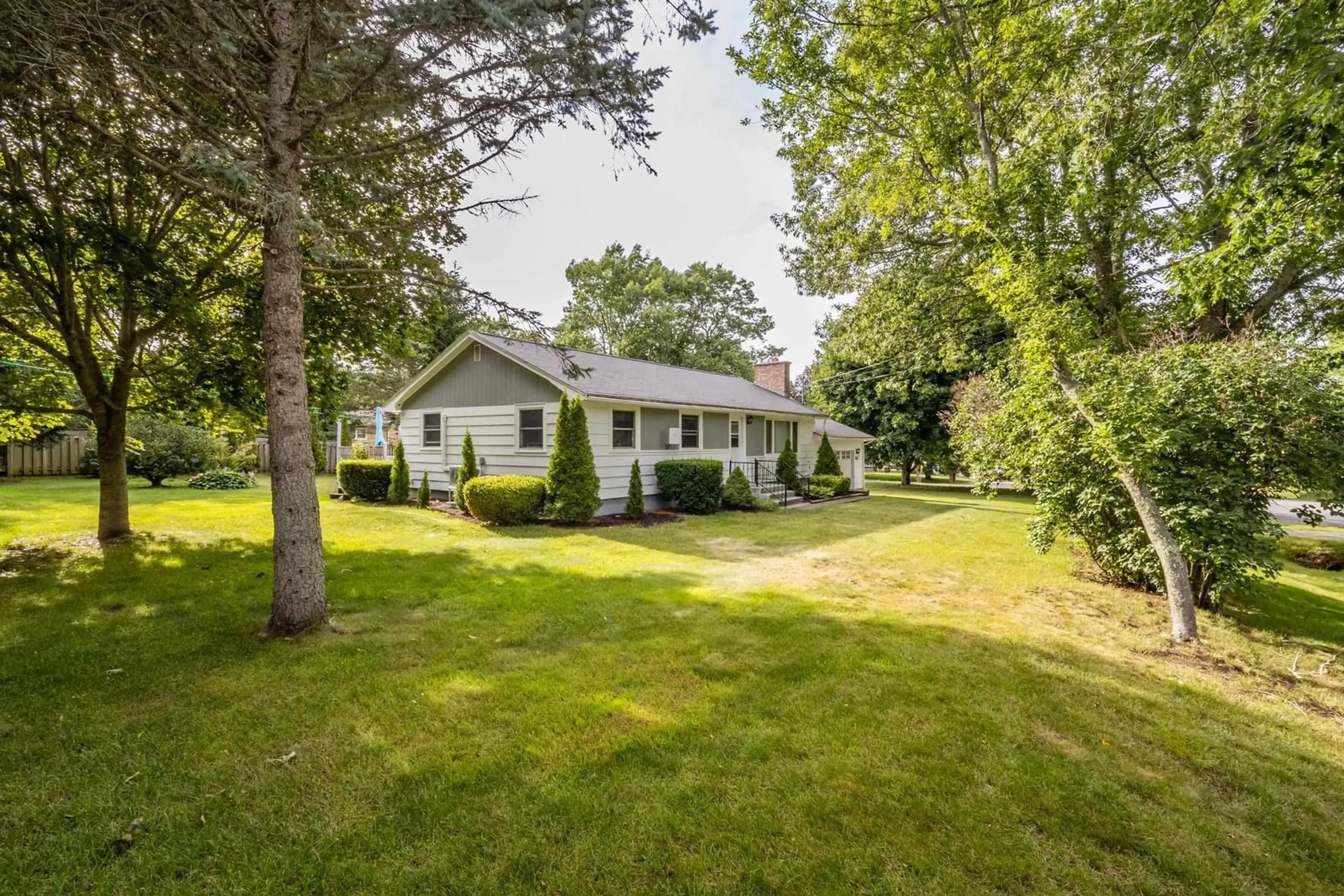 A pic from outside/outdoor area/front of a property/back of a property/a pic from drone, unknown for 847 Highway 341, Upper Dyke Nova Scotia B0P 1J0