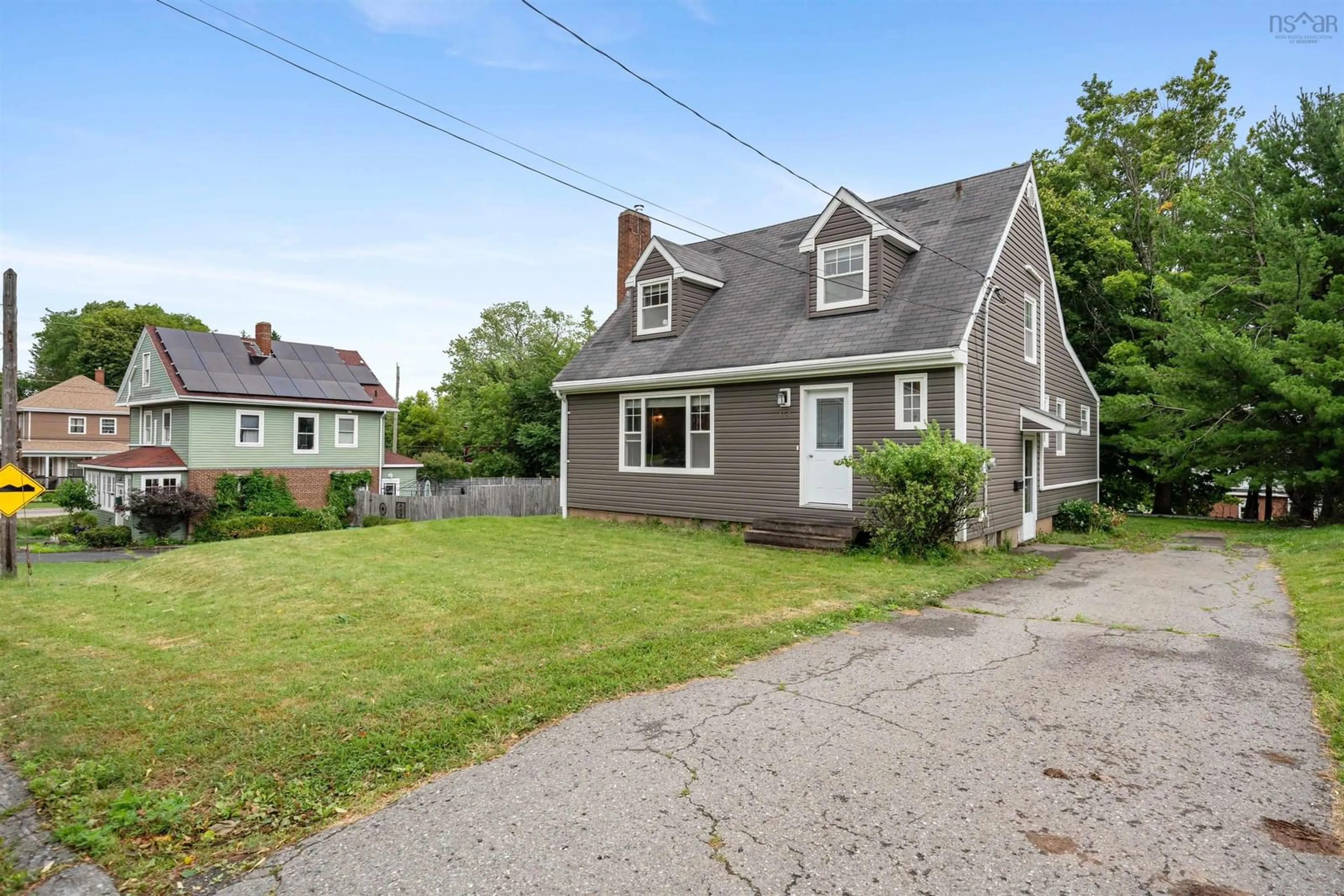 A pic from outside/outdoor area/front of a property/back of a property/a pic from drone, street for 151 Sanborne St, New Glasgow Nova Scotia B2H 1E9