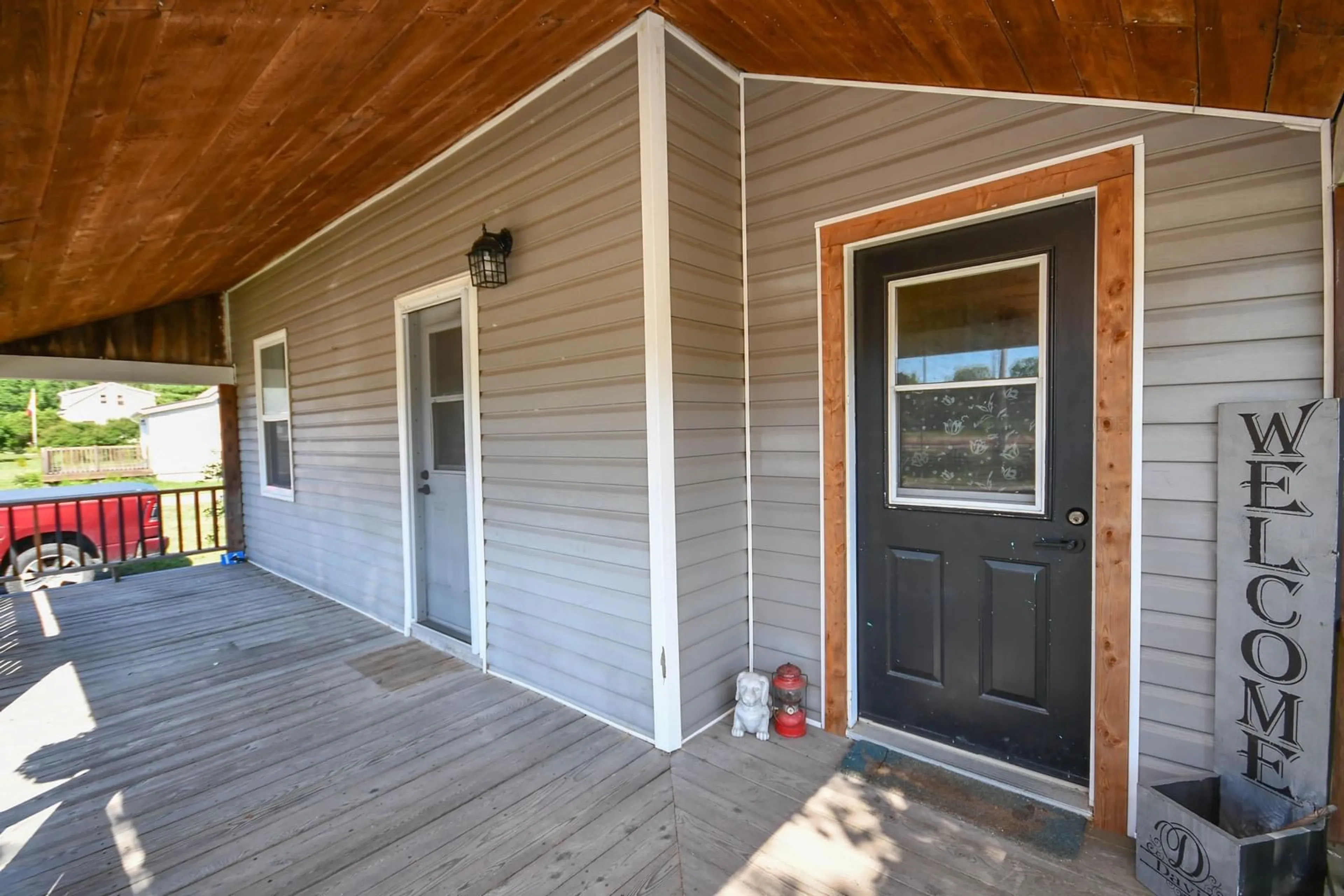 Home with vinyl exterior material, street for 16 School St, Hantsport Nova Scotia B0N 1P0
