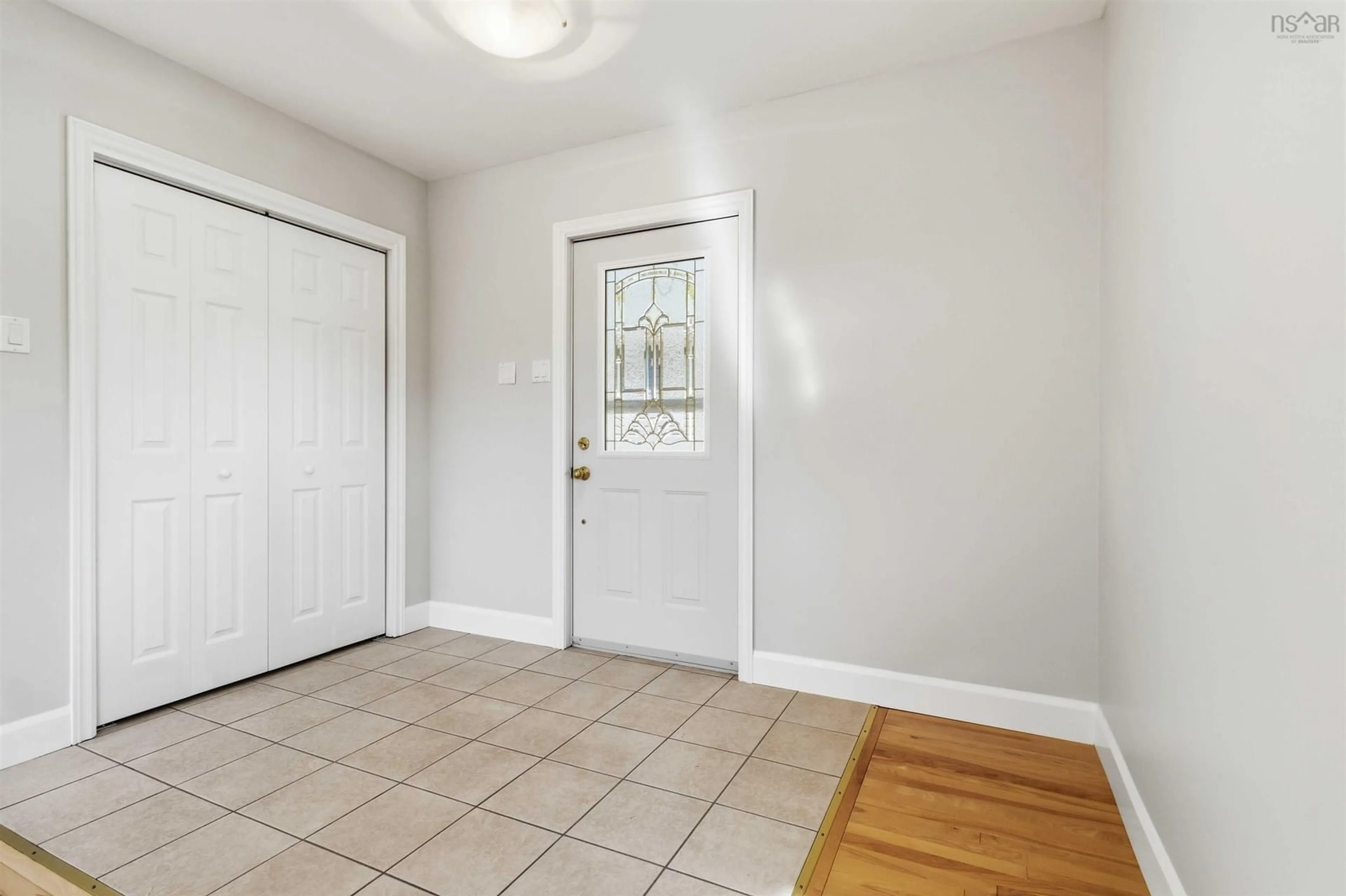 Indoor entryway for 19 Bayers Mill Rd, Musquodoboit Harbour Nova Scotia B0J 2L0