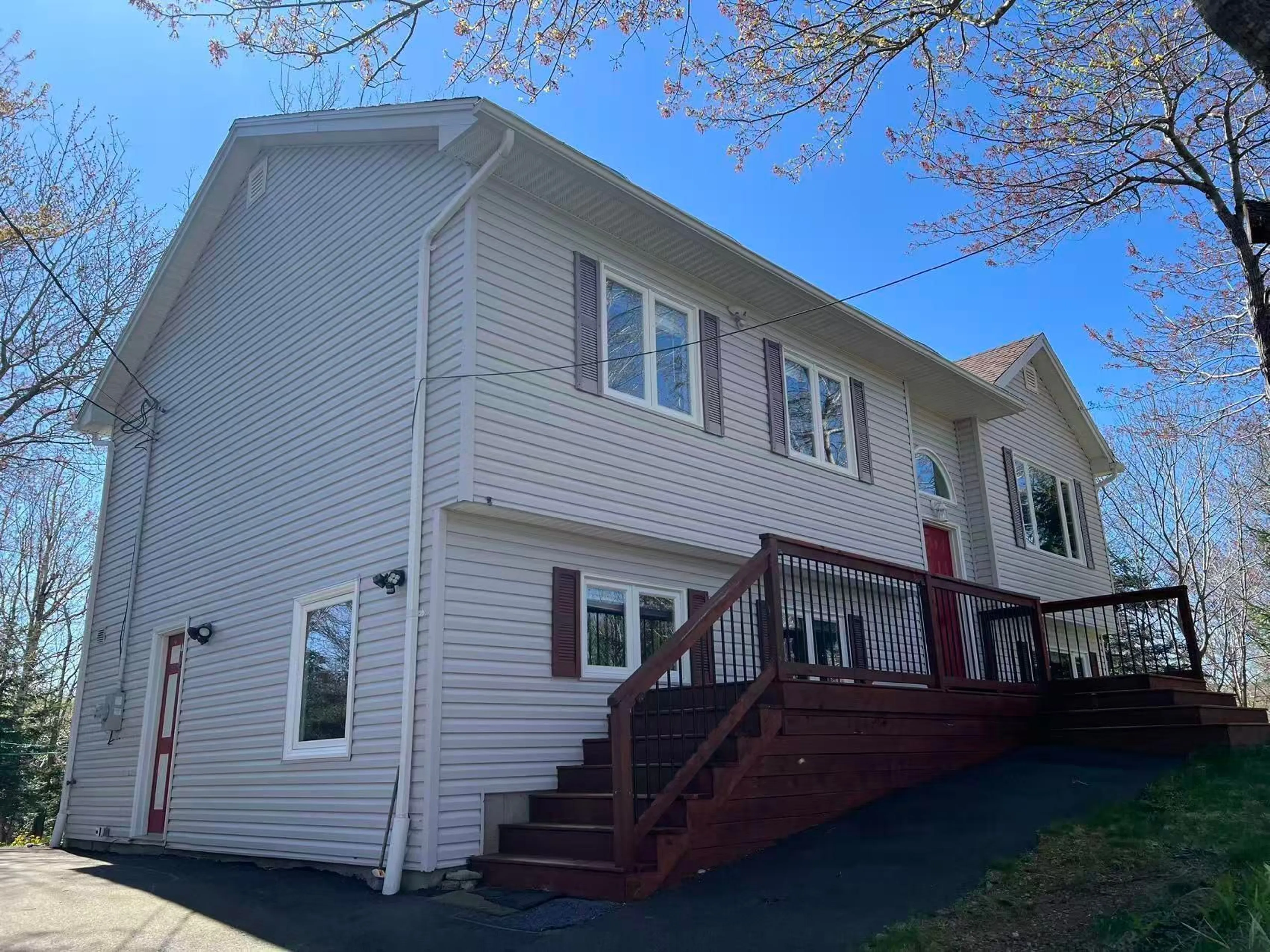 Home with vinyl exterior material, street for 19 Kilbride Dr, Stillwater Lake Nova Scotia B3Z 1P4