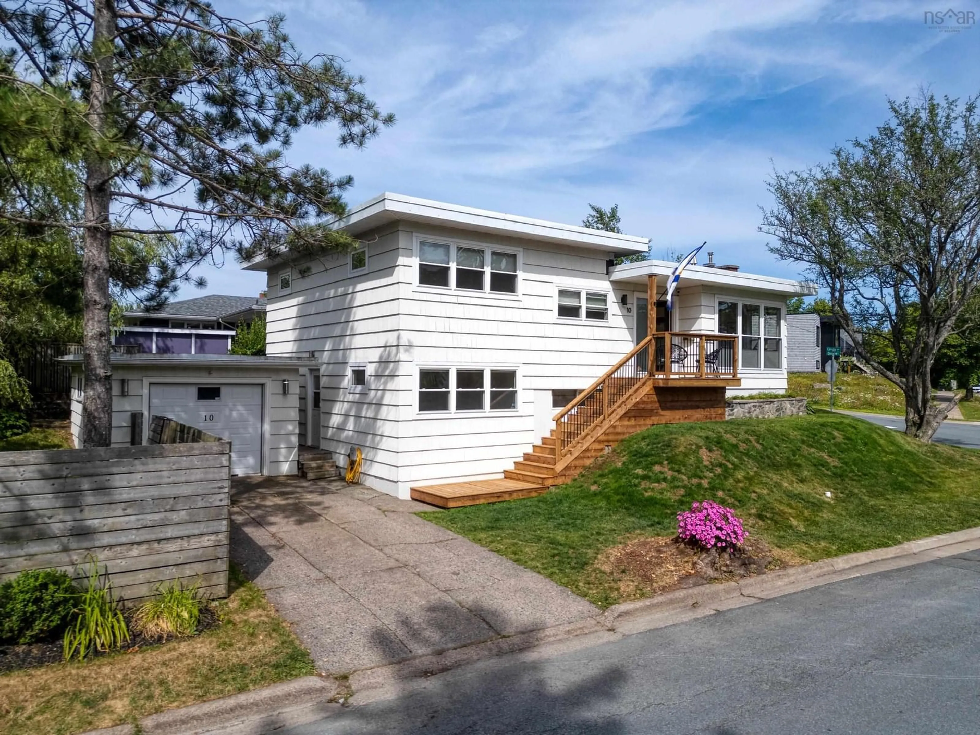 Home with vinyl exterior material, street for 10 Clearview Cres, Dartmouth Nova Scotia B3A 2M8