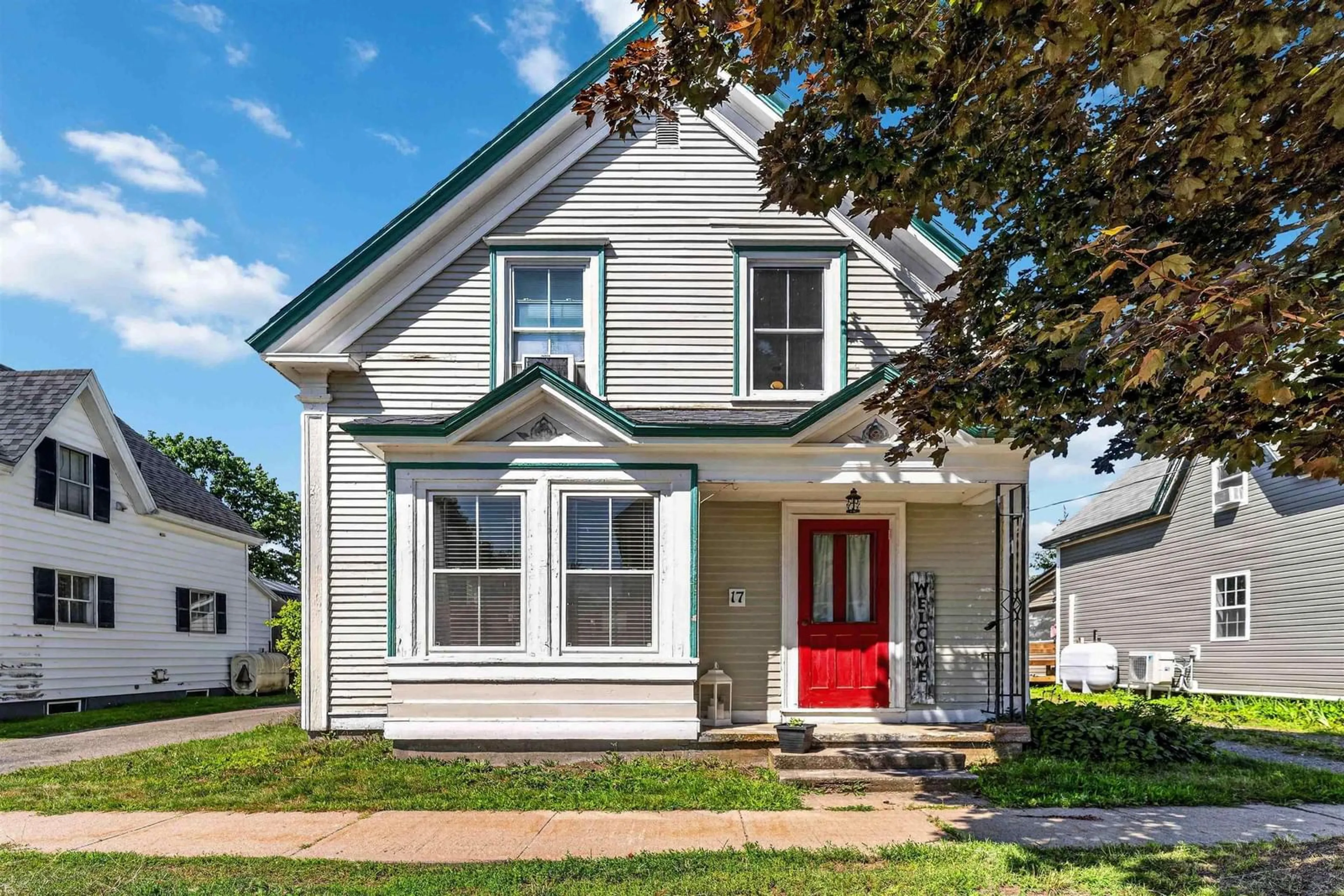 Home with vinyl exterior material, street for 17 Washington St, Bridgetown Nova Scotia B0S 1C0