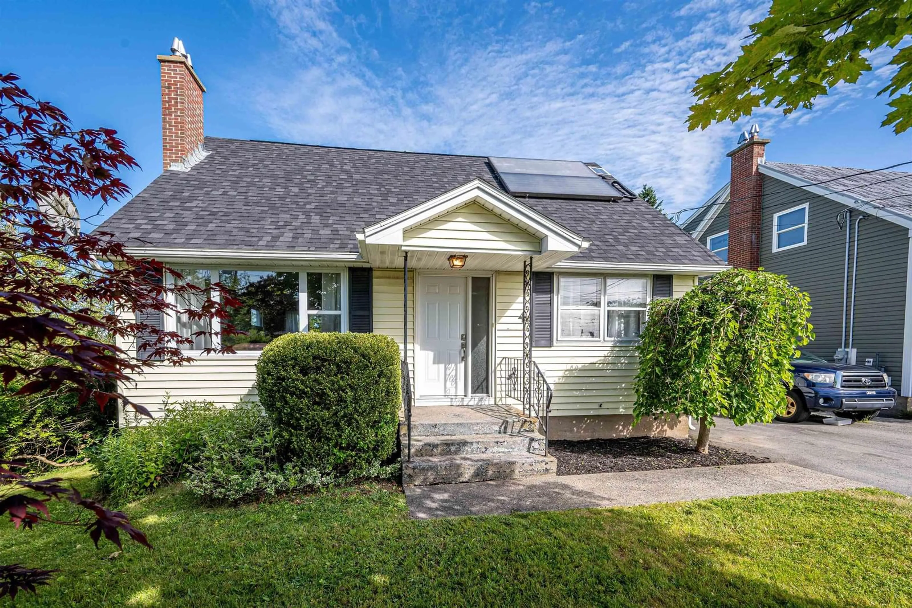 Home with vinyl exterior material, street for 4 Summit Heights Rd, Dartmouth Nova Scotia B2Y 3X4