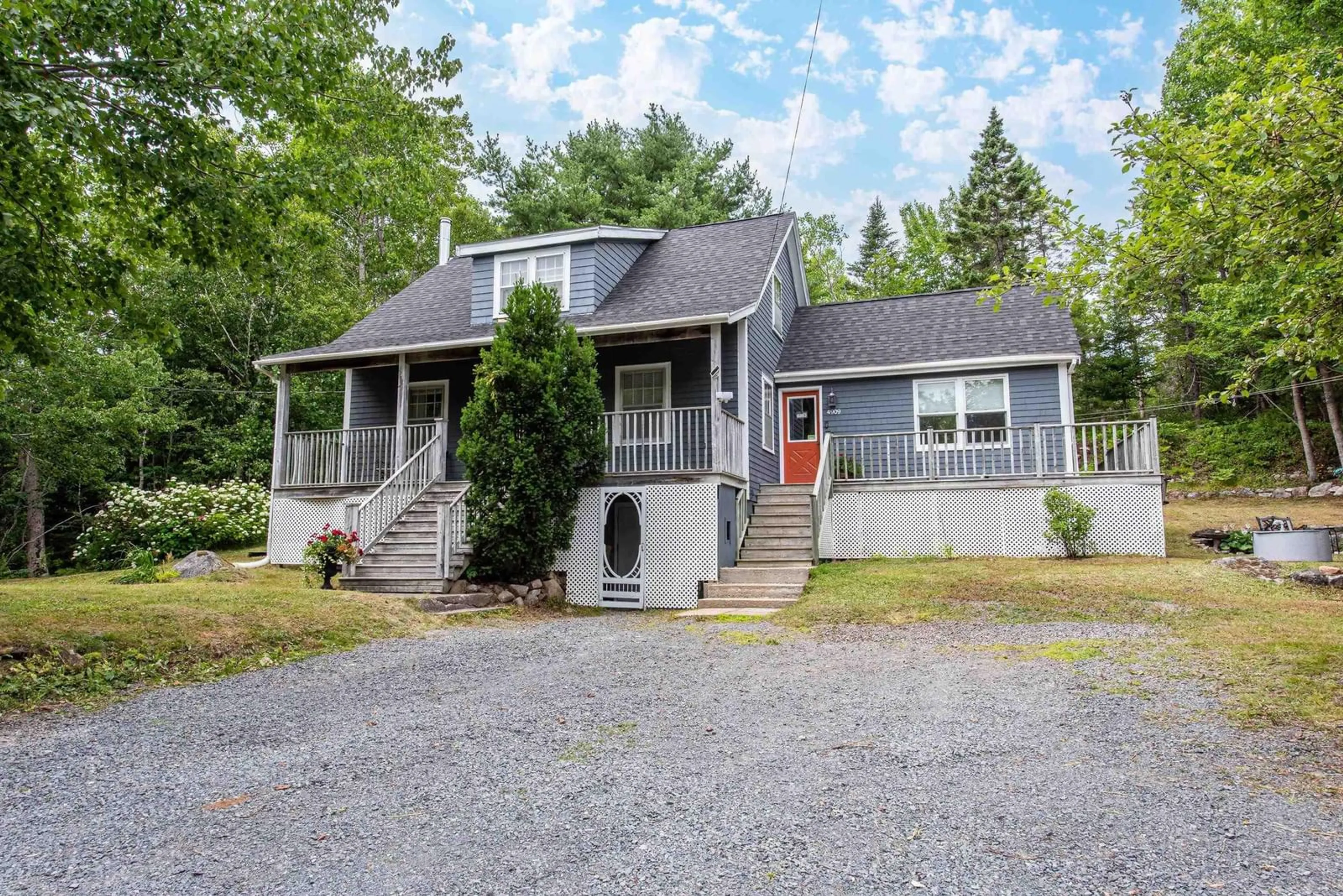 Home with vinyl exterior material, street for 4909 St Margarets Bay Rd, Upper Tantallon Nova Scotia B3Z 1C9