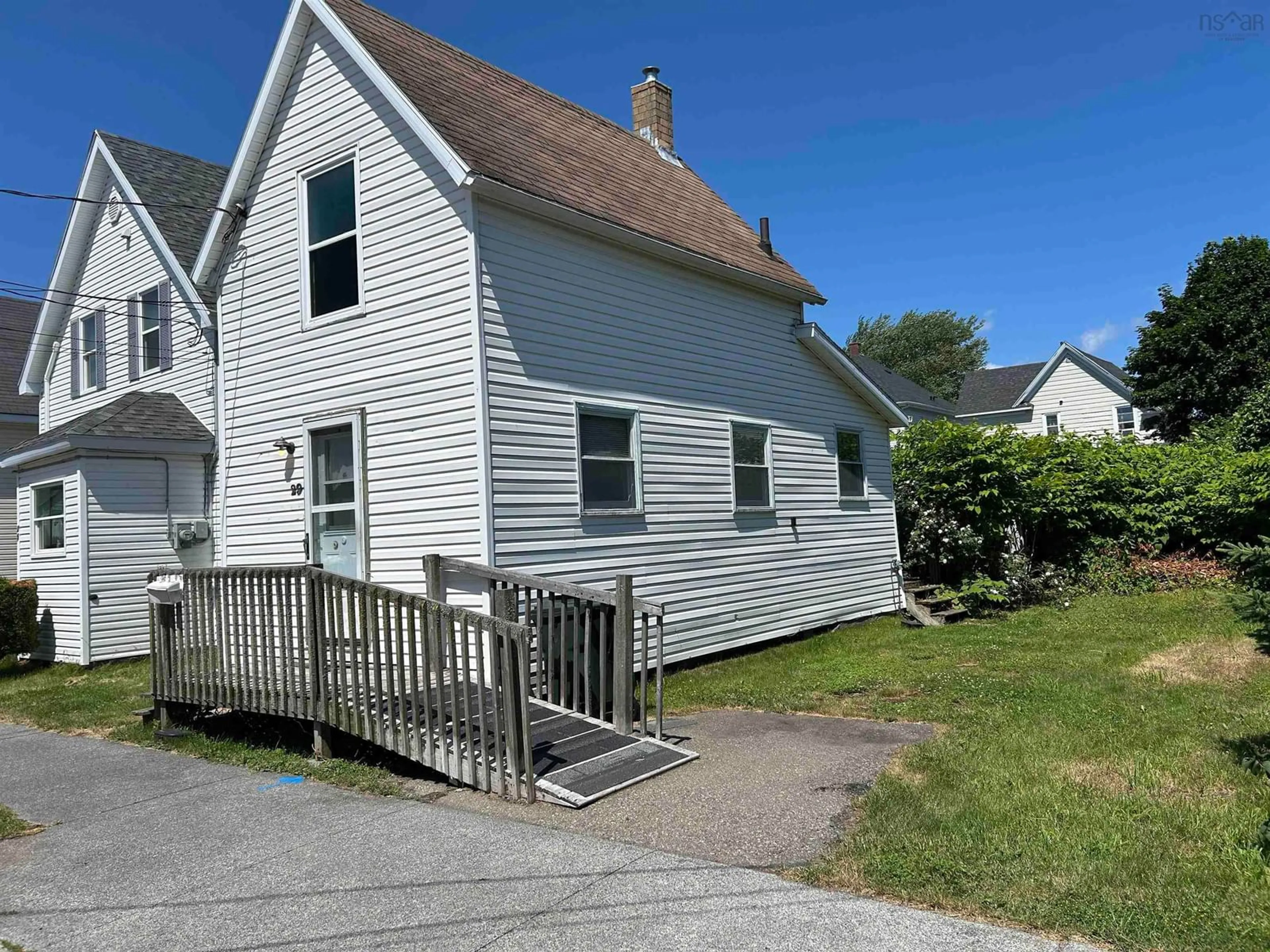 Unknown for 29 Essex St, Sydney Nova Scotia B1P 1C5
