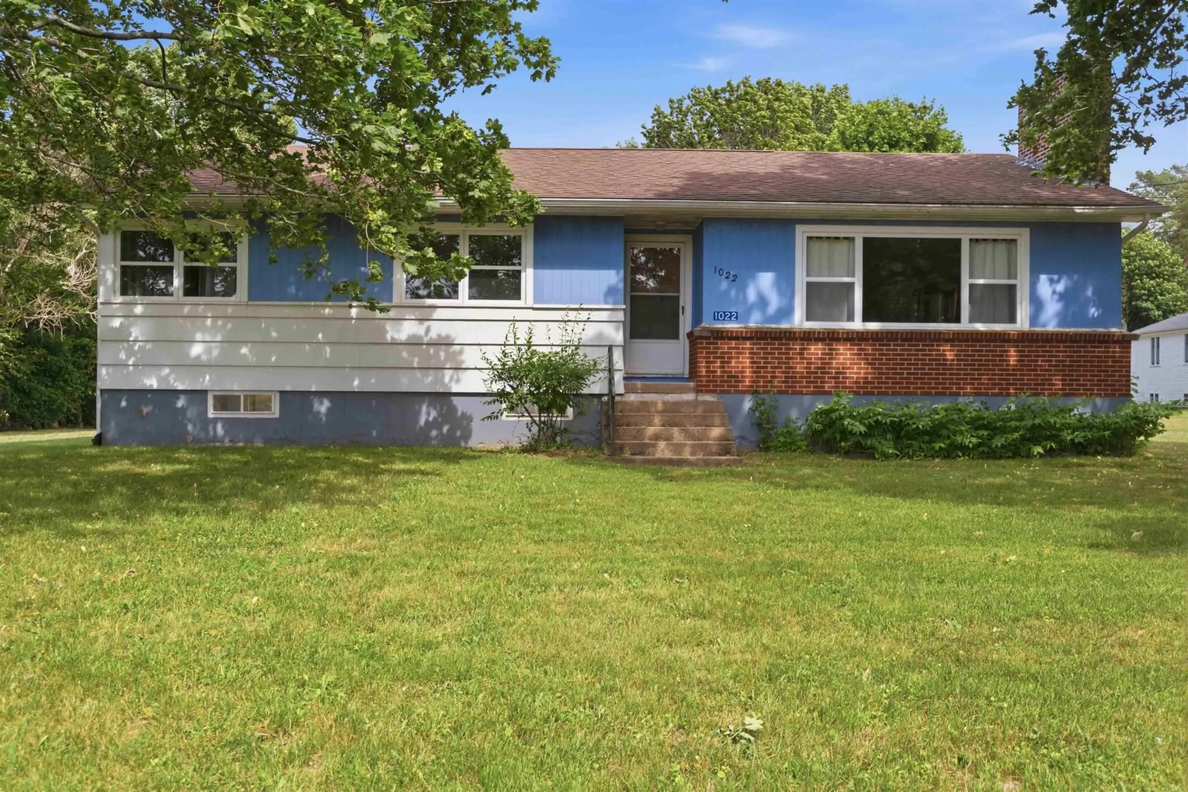 Home with vinyl exterior material, street for 1022 Middle Dyke Rd, Upper Canard Nova Scotia B0P 1J0