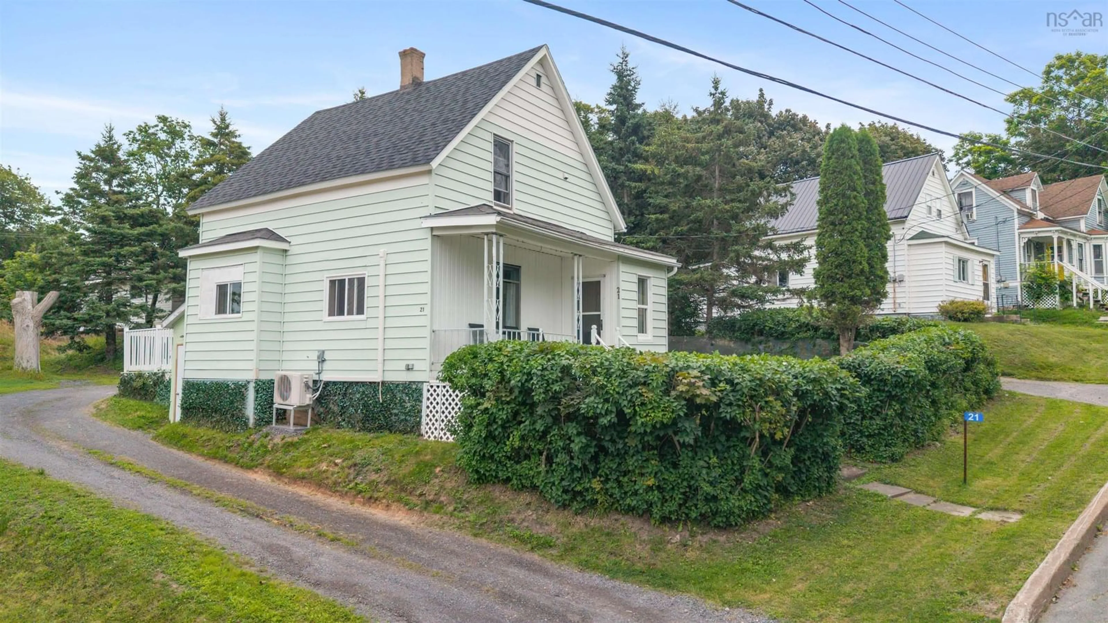 A pic from outside/outdoor area/front of a property/back of a property/a pic from drone, street for 21 Hampson St, Trenton Nova Scotia B0K 1X0