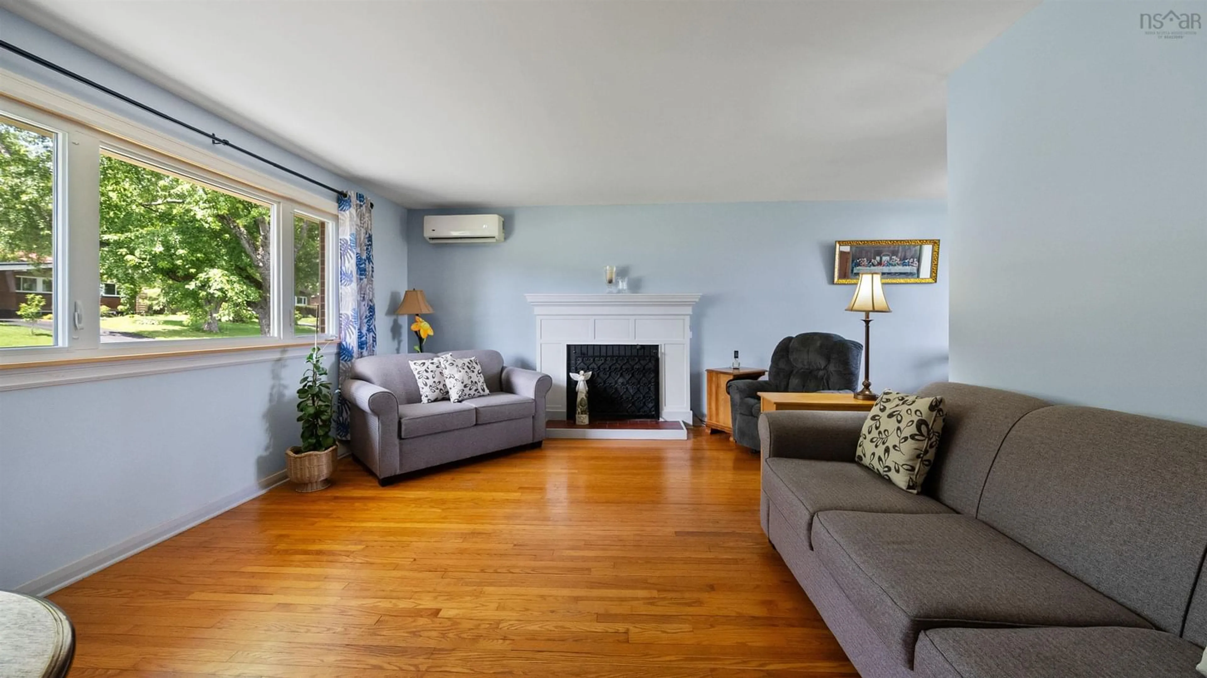 Living room with furniture, wood/laminate floor for 13 Muriel Ave, Dartmouth Nova Scotia B2W 2E4