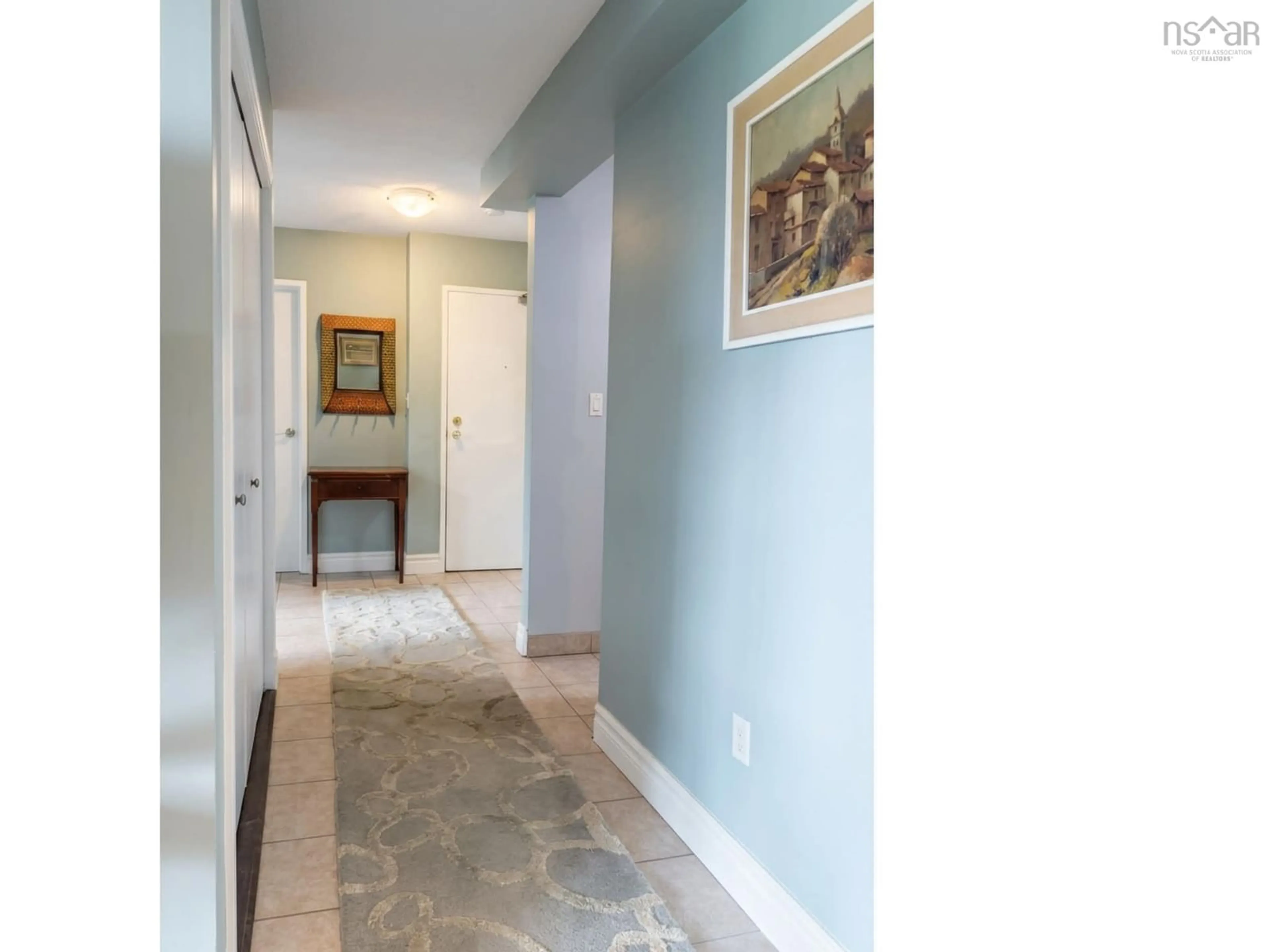 Indoor foyer for 32 Veronica Dr #401, Halifax Nova Scotia B3N 3A3