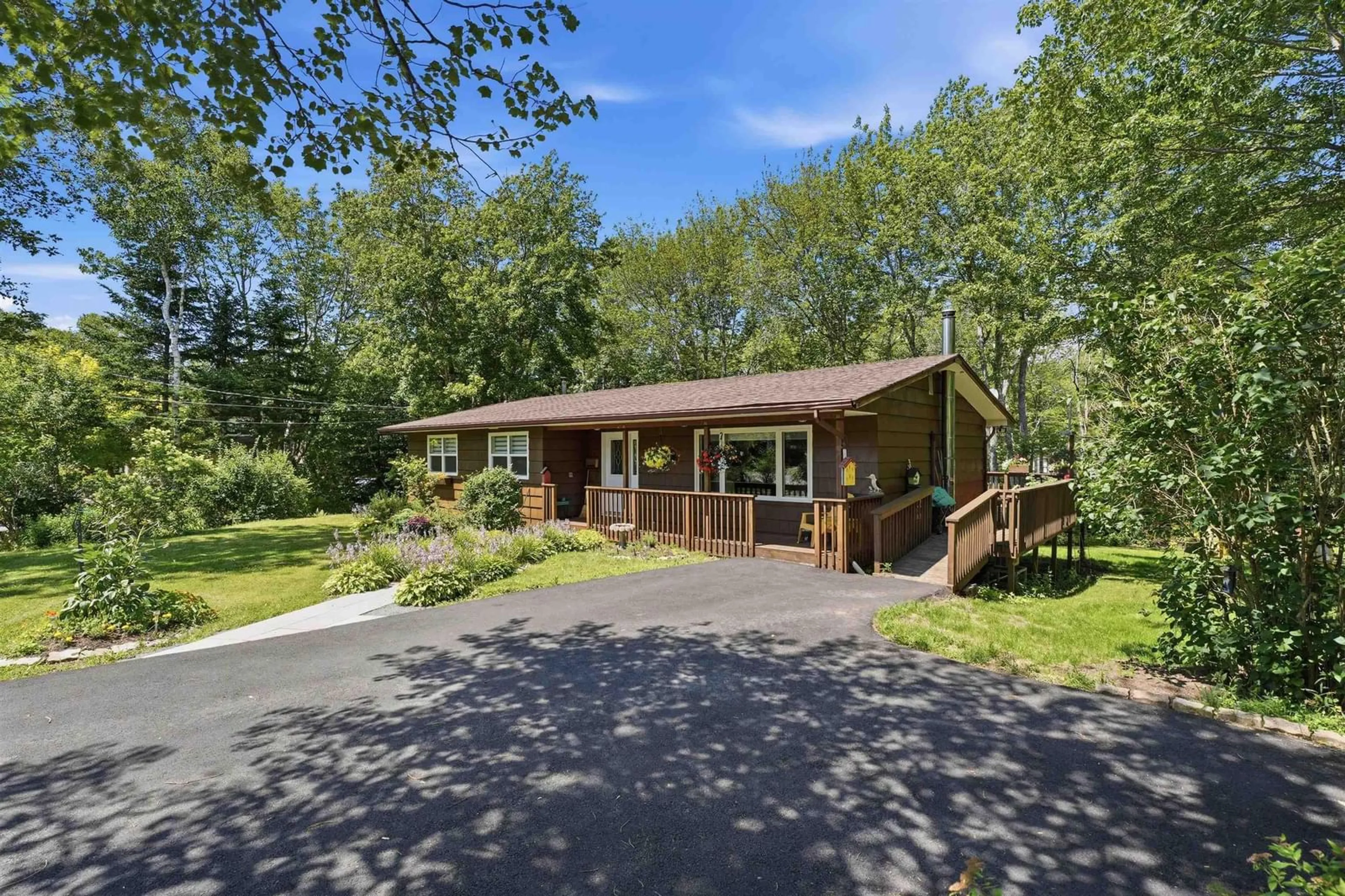 Unknown for 28 Elk Rd, Hubley Nova Scotia B3Z 1C5