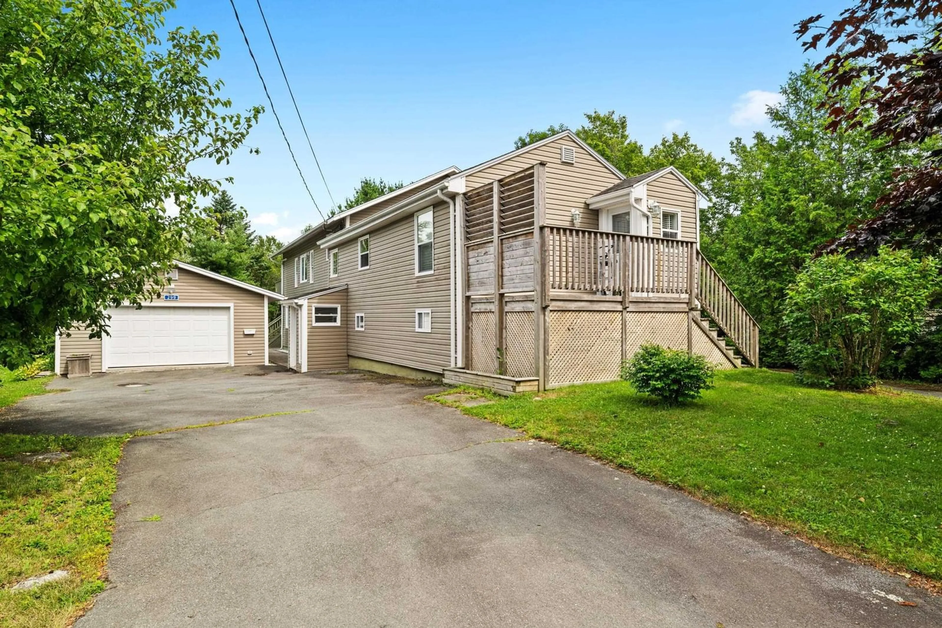 A pic from outside/outdoor area/front of a property/back of a property/a pic from drone, street for 299 Spencer Ave, Halifax Nova Scotia B3R 1S8