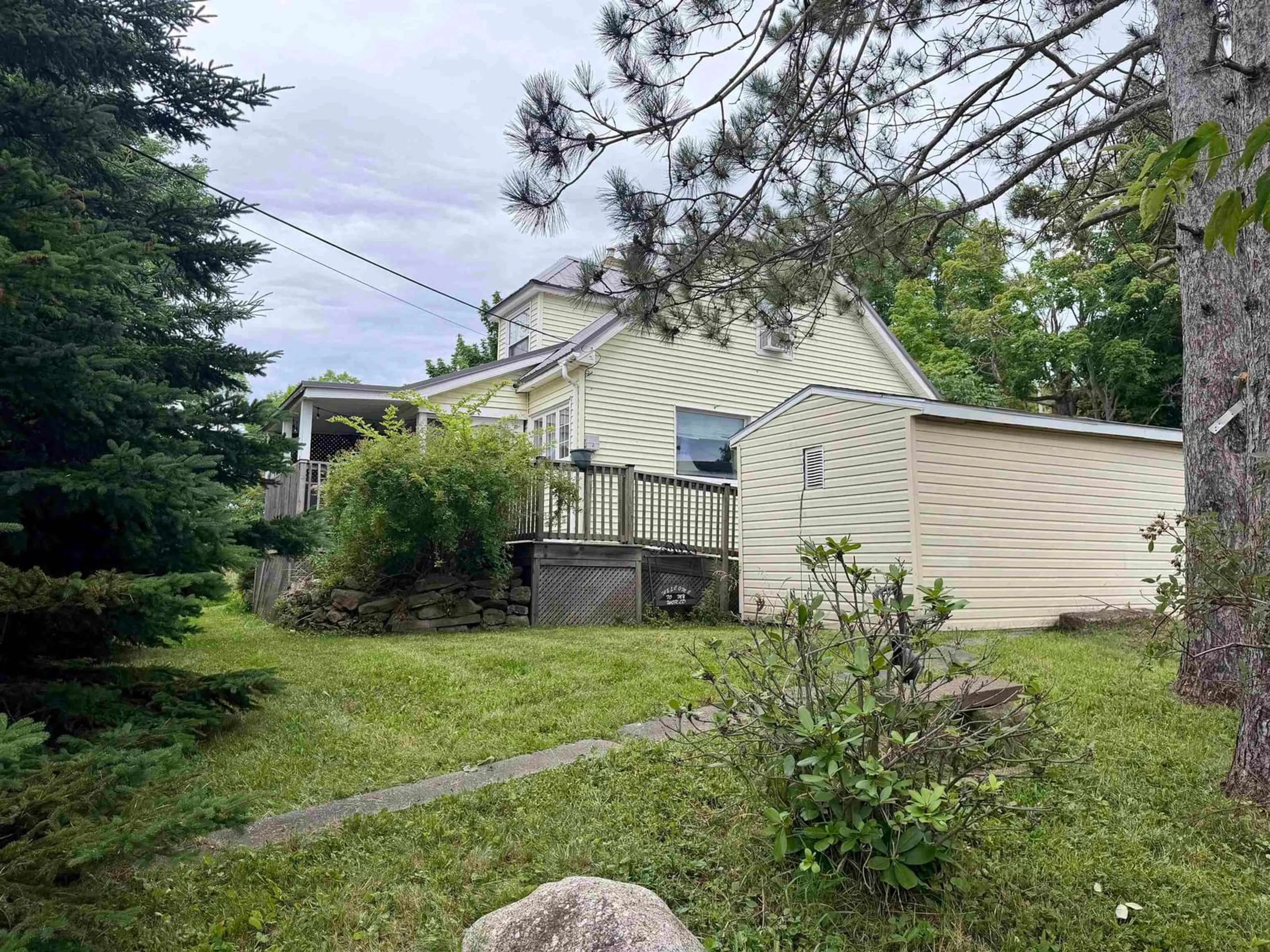 A pic from outside/outdoor area/front of a property/back of a property/a pic from drone, unknown for 790 Trenton Rd, New Glasgow Nova Scotia B2H 2M8