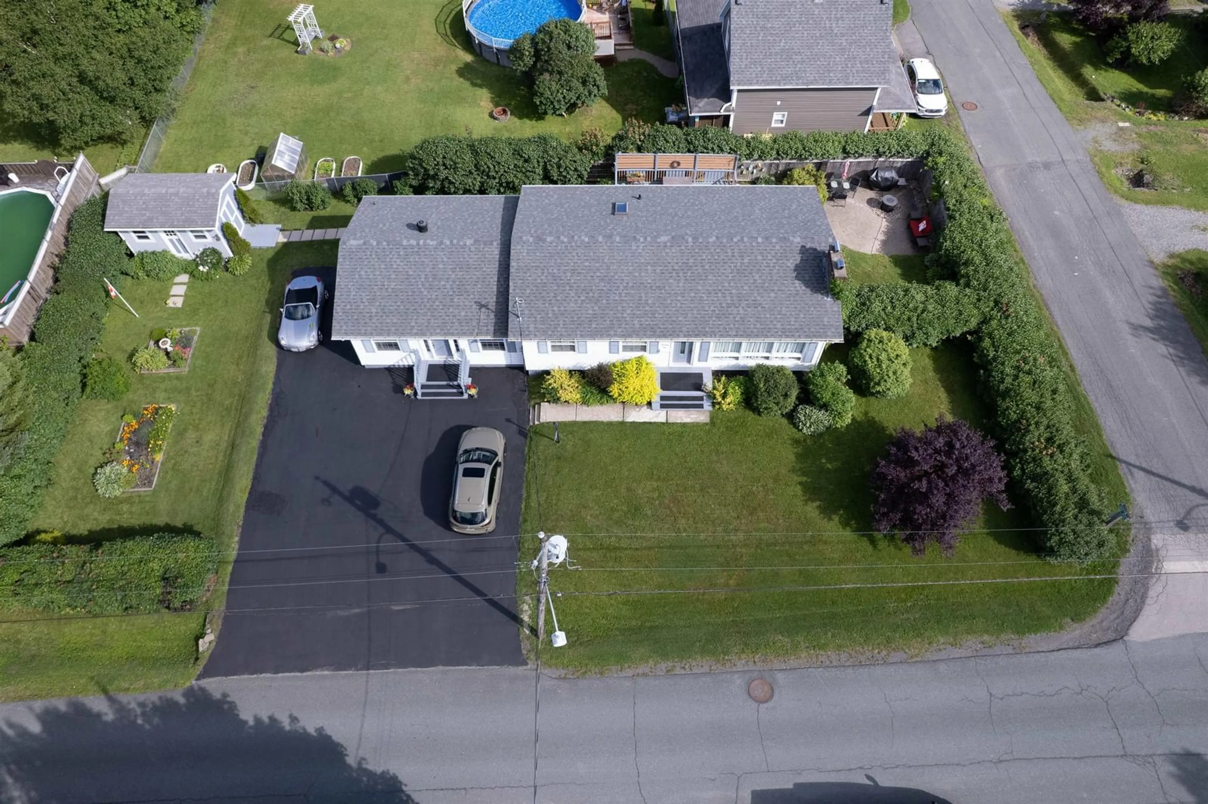A pic from outside/outdoor area/front of a property/back of a property/a pic from drone, street for 74 Church St, Florence Nova Scotia B1Y 1G3