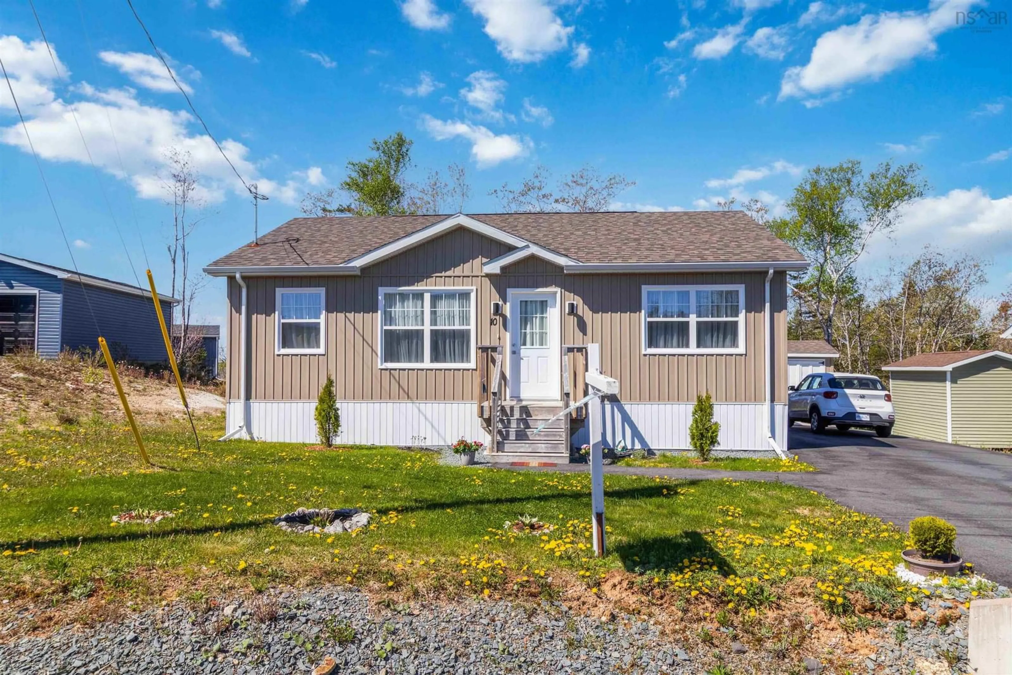 Home with vinyl exterior material, street for 10 Mossberry Close, Hubley Nova Scotia B3Z 0S9