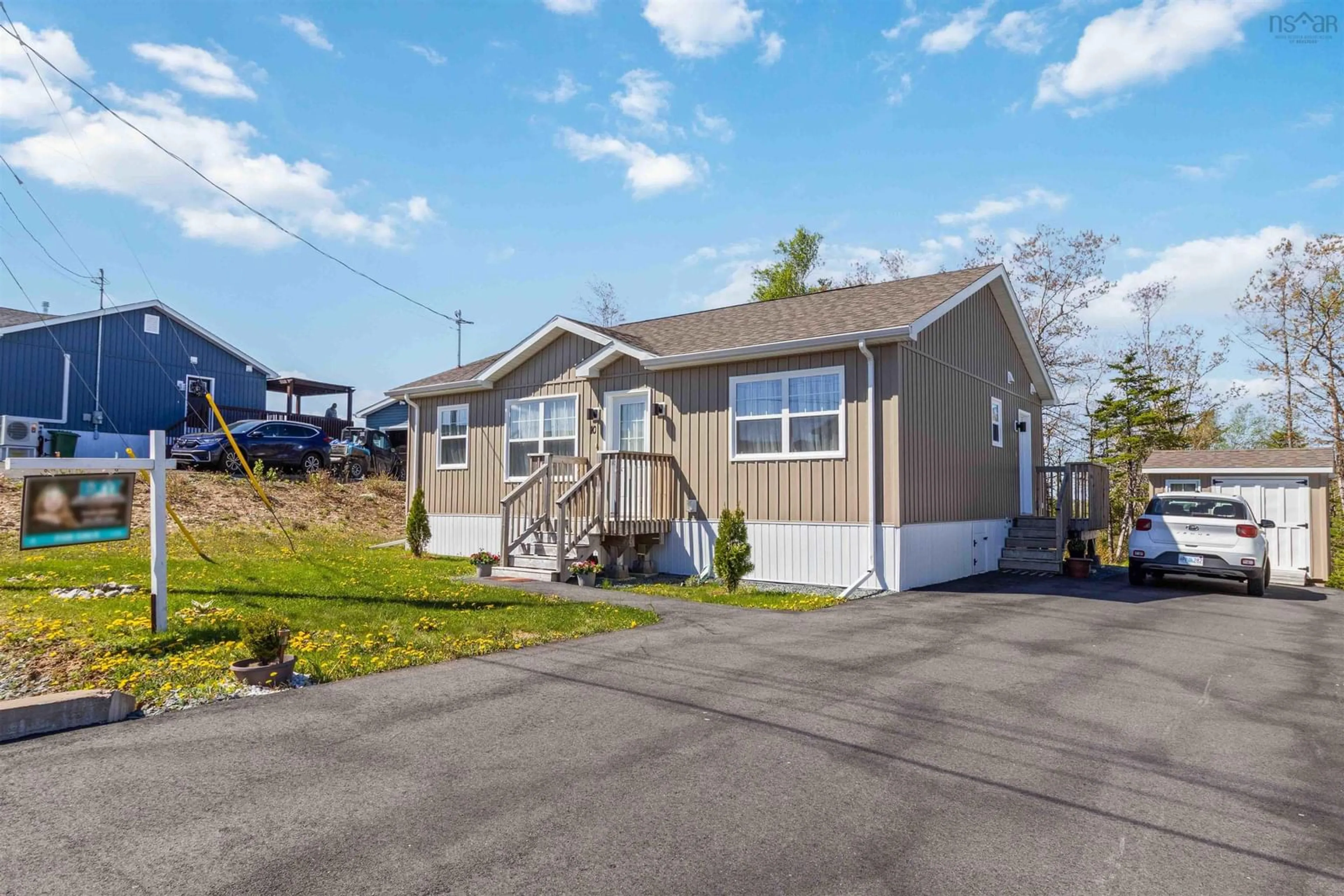 Home with vinyl exterior material, street for 10 Mossberry Close, Hubley Nova Scotia B3Z 0S9