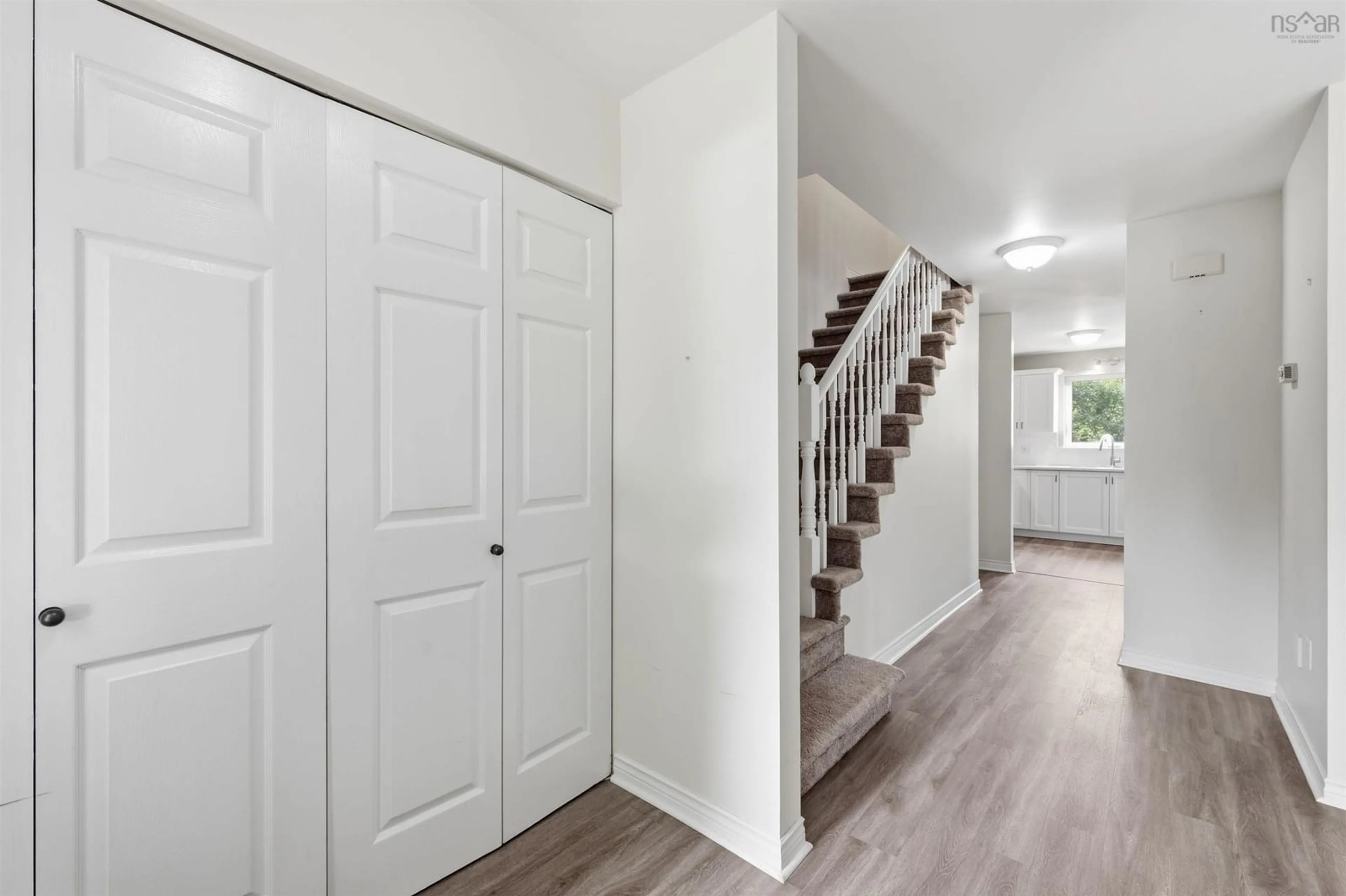 Indoor entryway for 49 Albany Terr, Cole Harbour Nova Scotia B2W 6E8