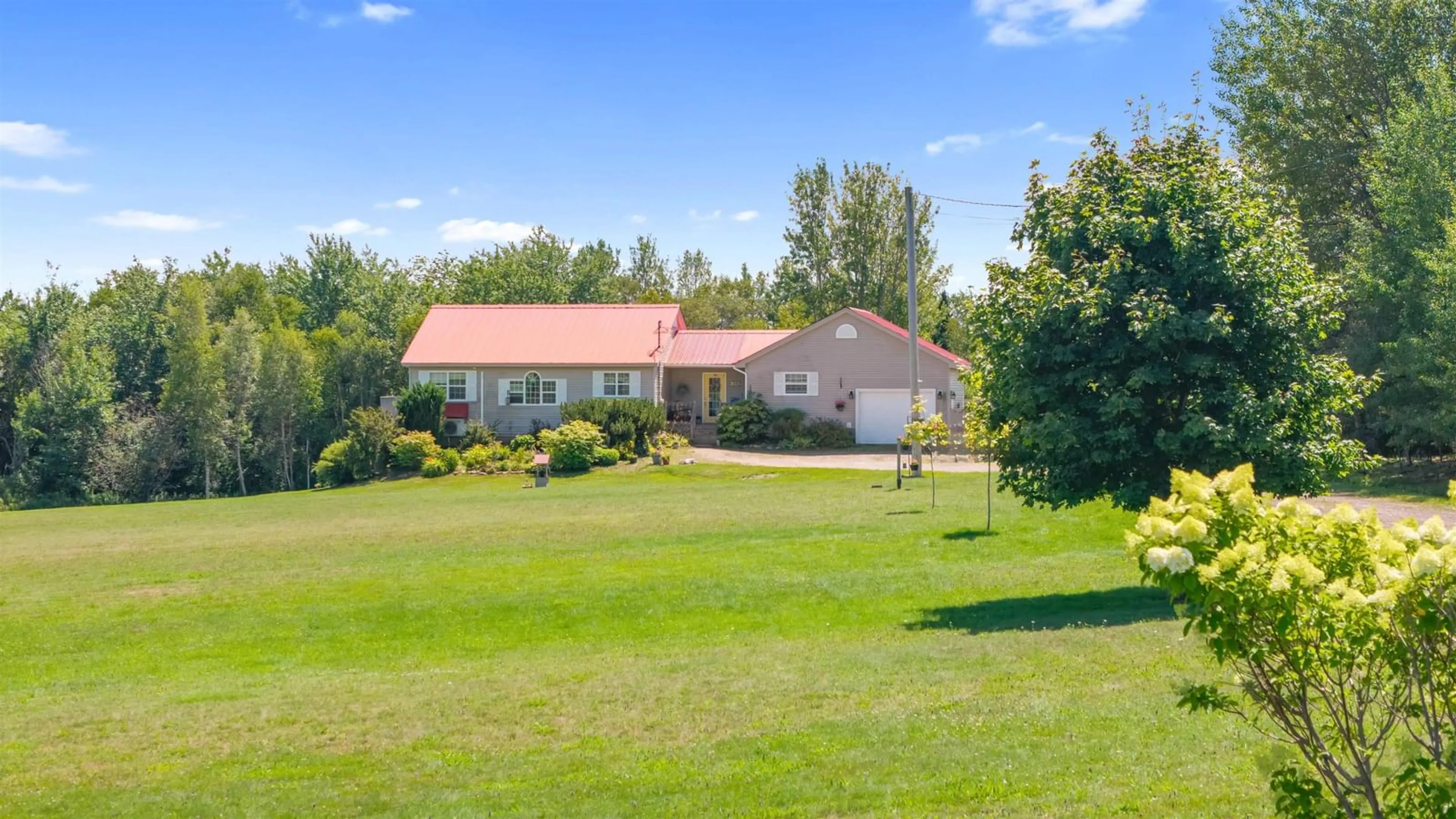 A pic from outside/outdoor area/front of a property/back of a property/a pic from drone, water/lake/river/ocean view for 392 Birch Hill Rd, Bass River Nova Scotia B0M 1B0