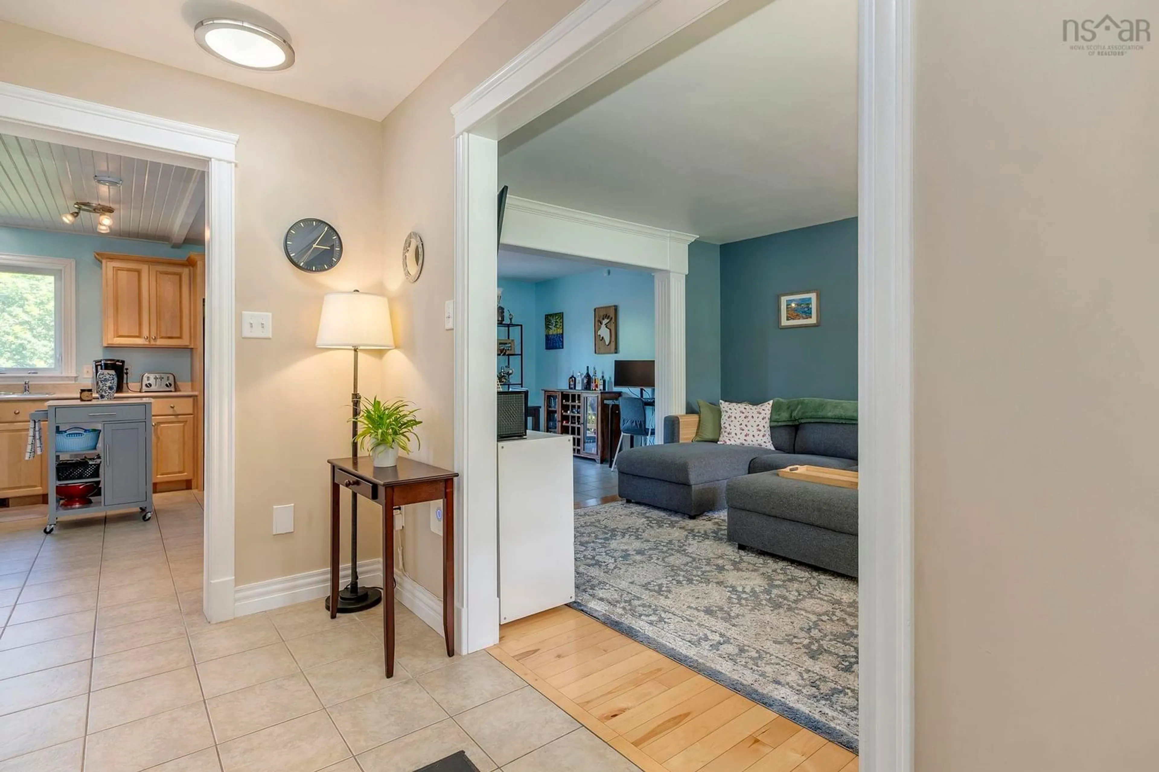 Indoor entryway for Dr, Beaver Bank Nova Scotia B4G 1C1