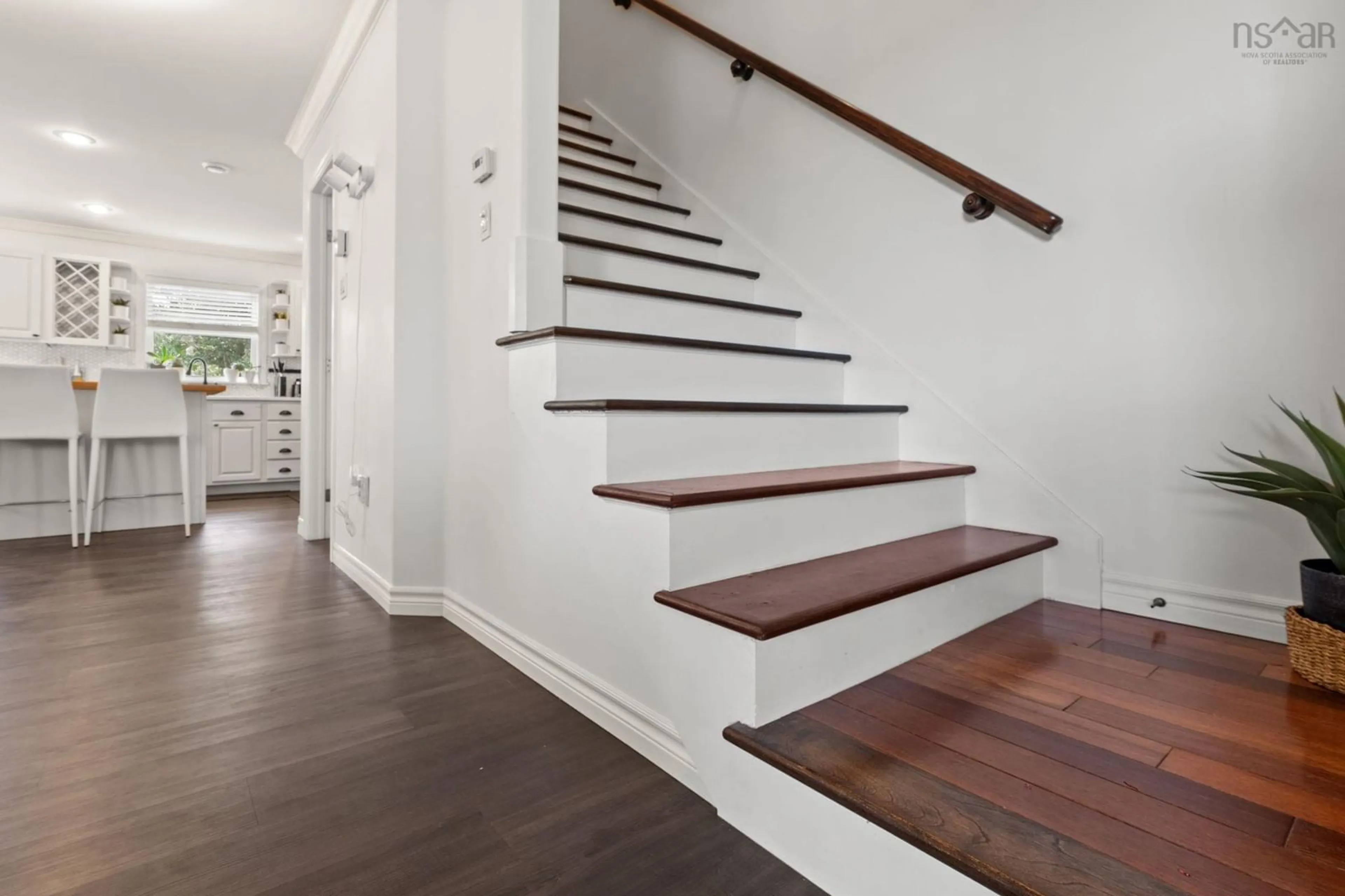 Stairs for 72 Fleetview Dr, Halifax Nova Scotia B3M 4W8