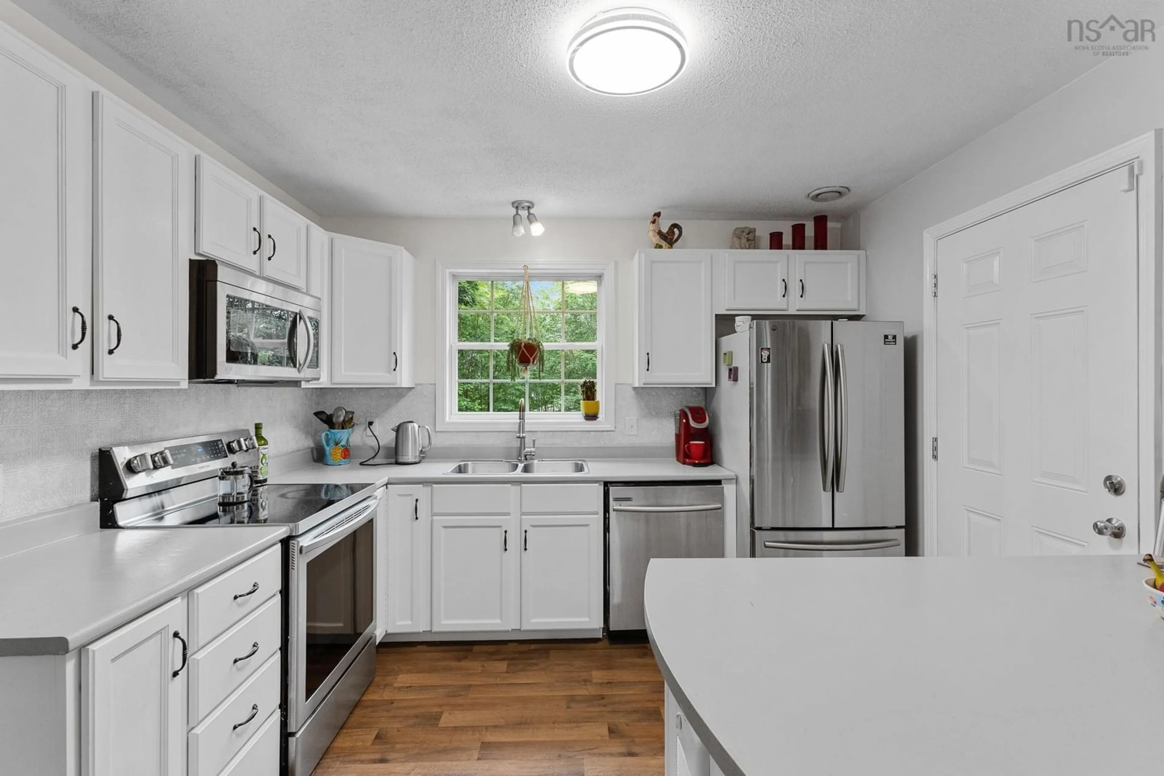 Standard kitchen, ceramic/tile floor for 296 Exhibition St, Kentville Nova Scotia B4N 1C5