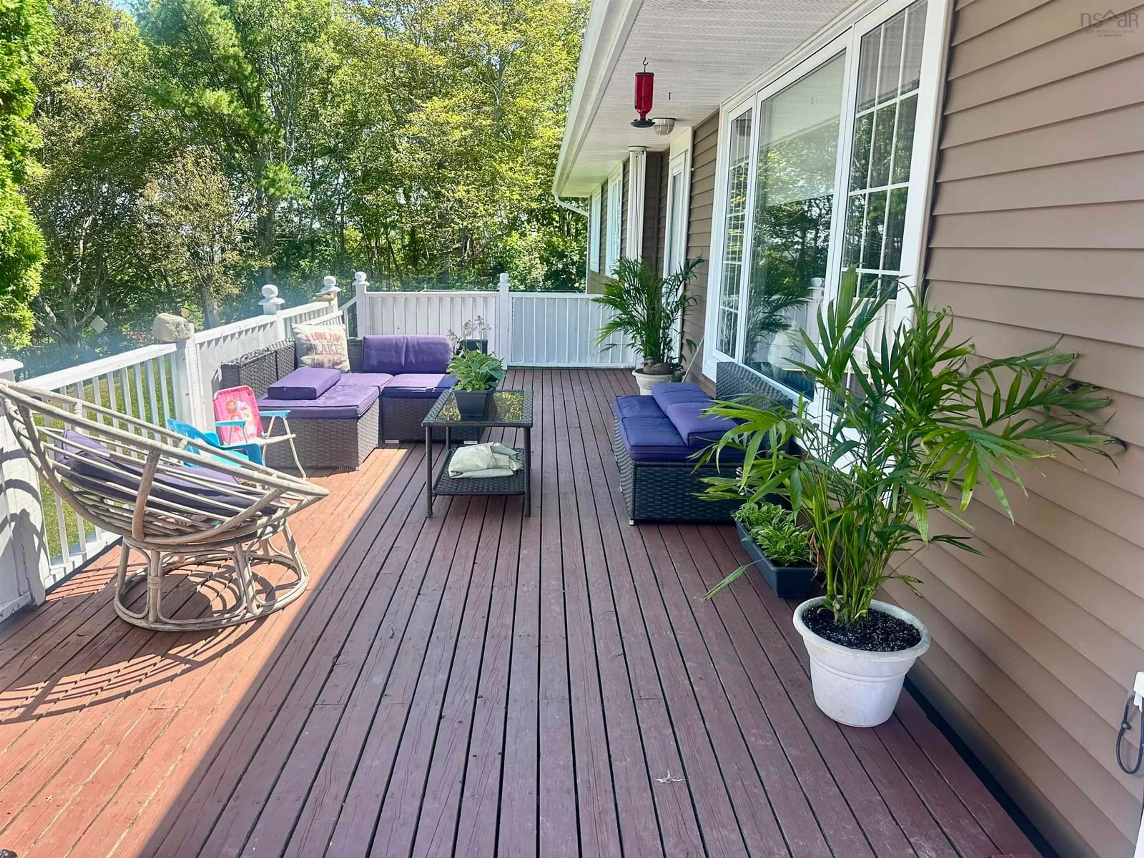 Patio, unknown for 13748 Highway 4, Aulds Cove Nova Scotia B0H 1P0