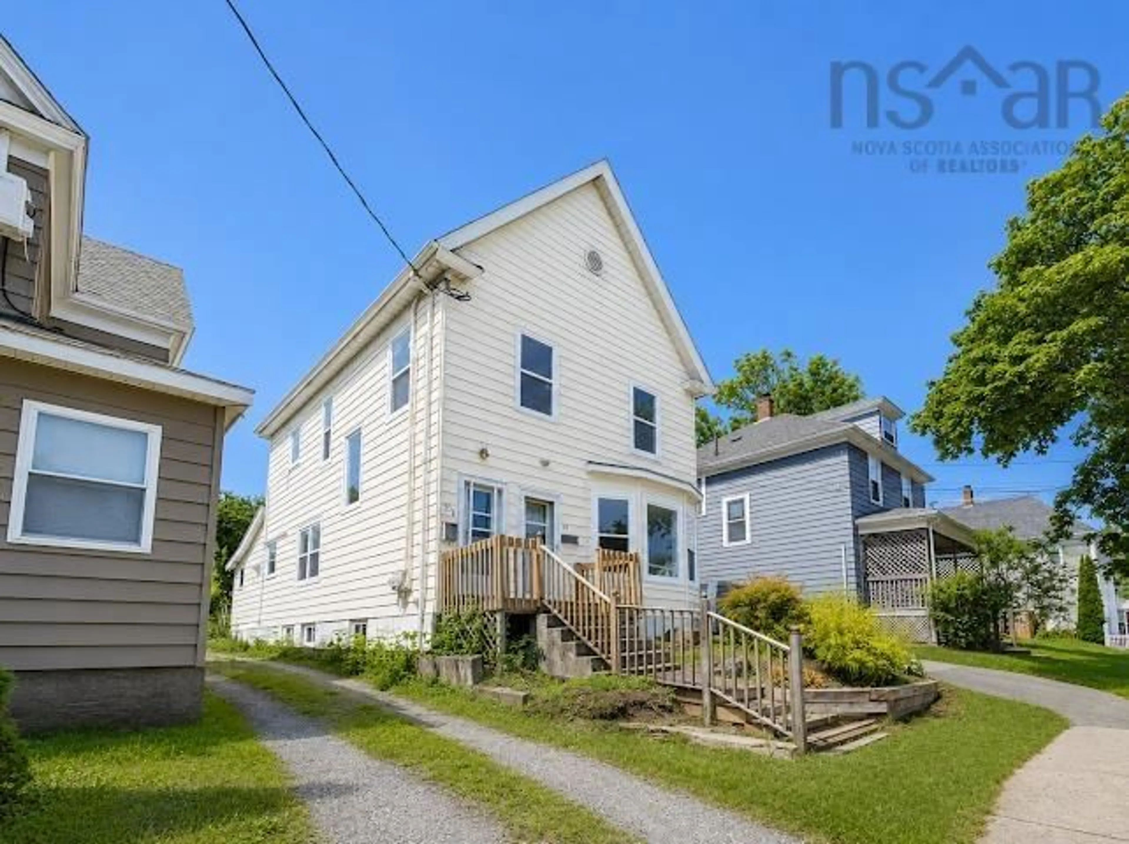 A pic from outside/outdoor area/front of a property/back of a property/a pic from drone, street for 18/20 Queen St, Sydney Nova Scotia B1S 2Y9