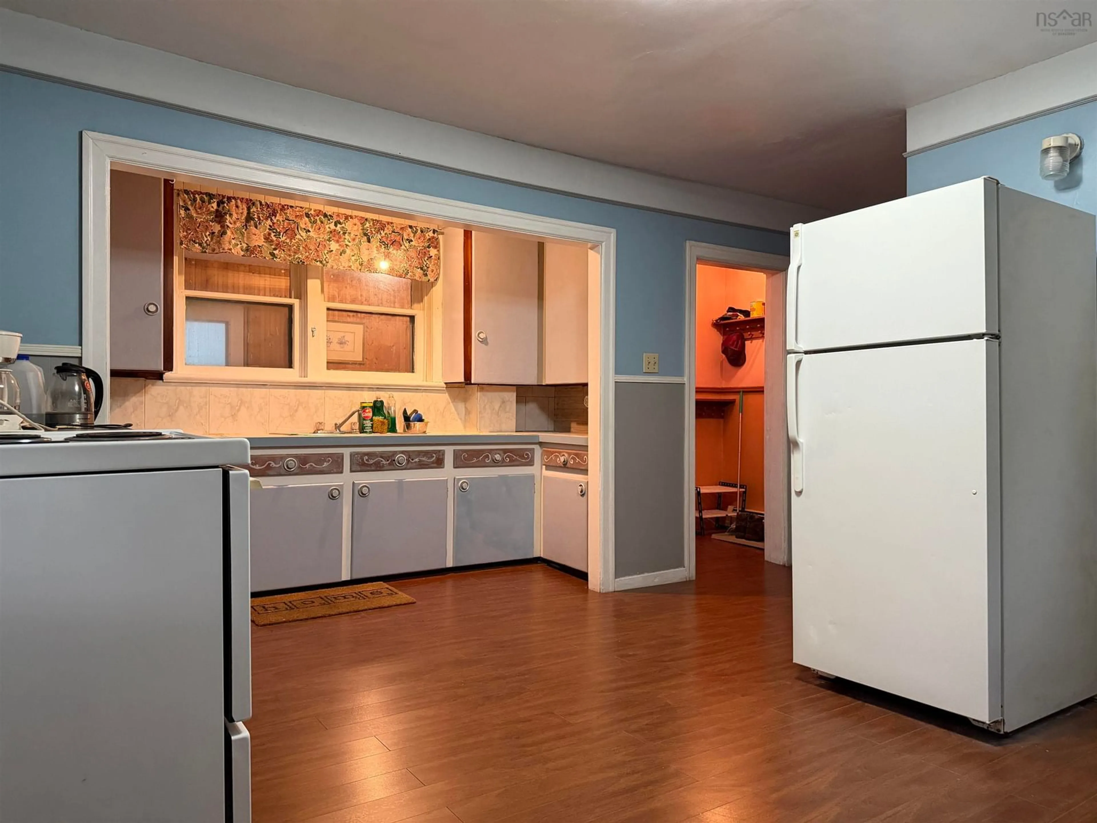 Standard kitchen, unknown for 17 Mechanic St, Trenton Nova Scotia B0K 1X2