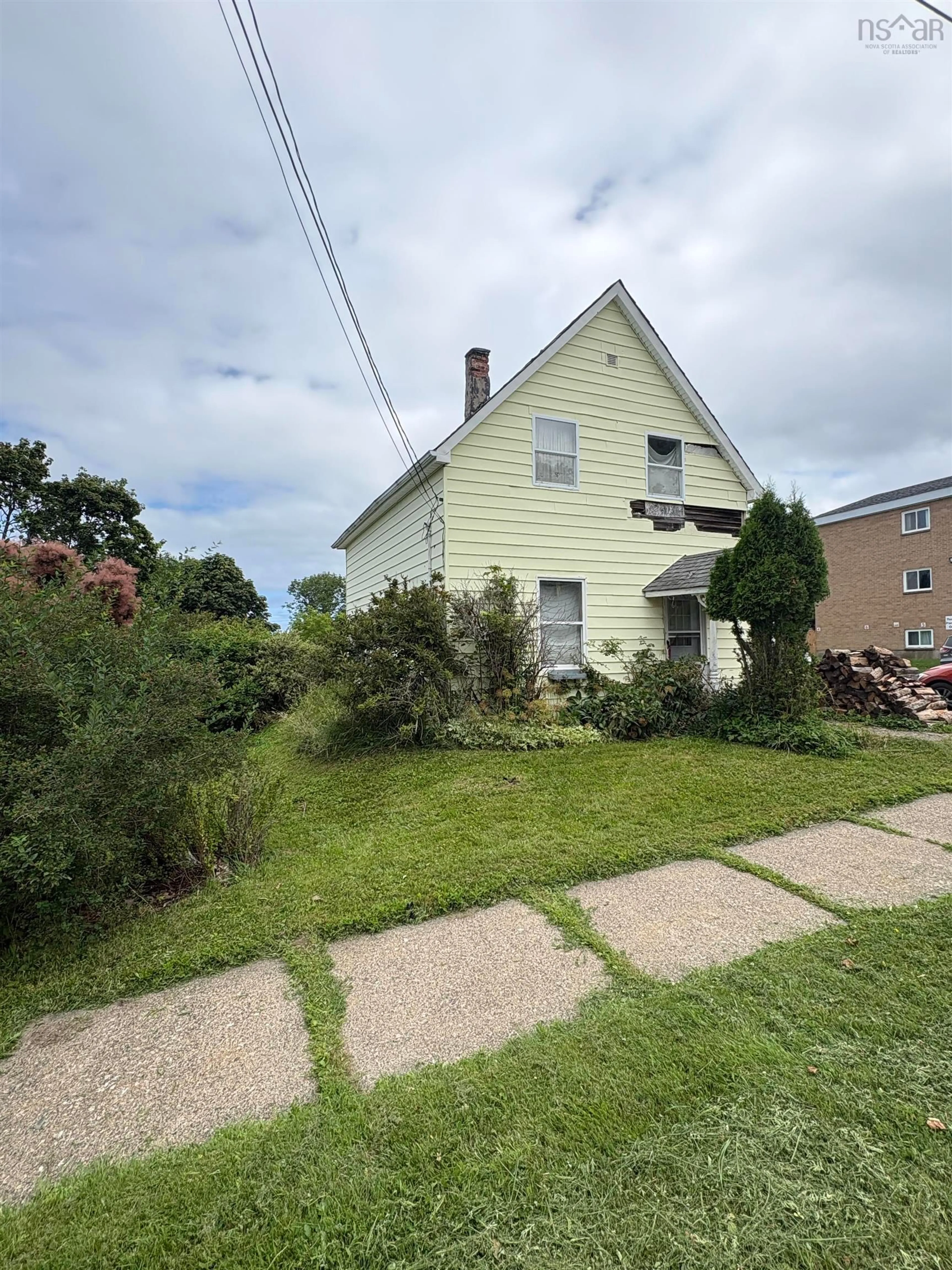 A pic from outside/outdoor area/front of a property/back of a property/a pic from drone, street for 37 Rose Ave, Trenton Nova Scotia B0K 1X0