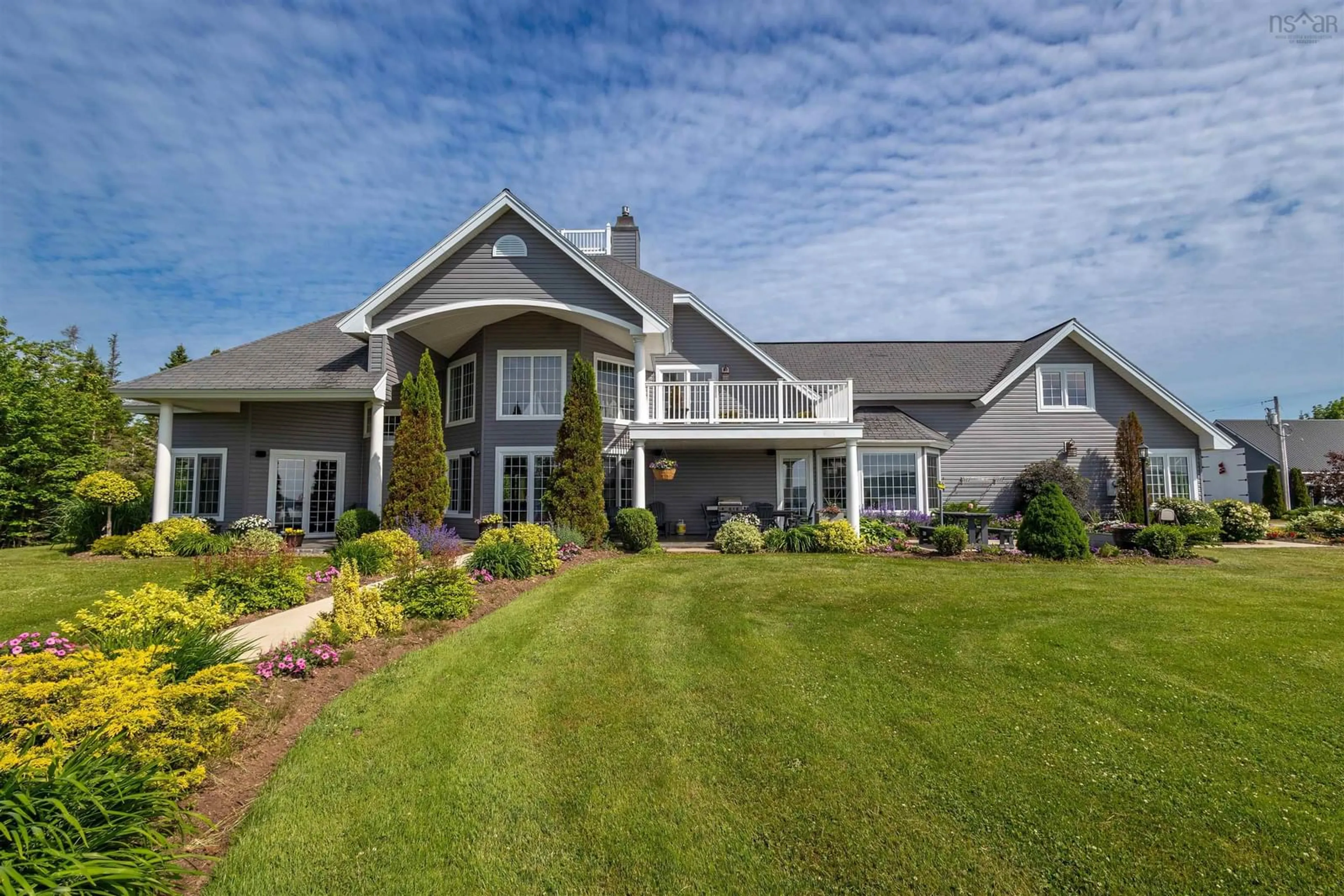 Home with vinyl exterior material, unknown for 8805 Highway 105 Baddeck Inlet, Baddeck Inlet Nova Scotia B0E 1B0