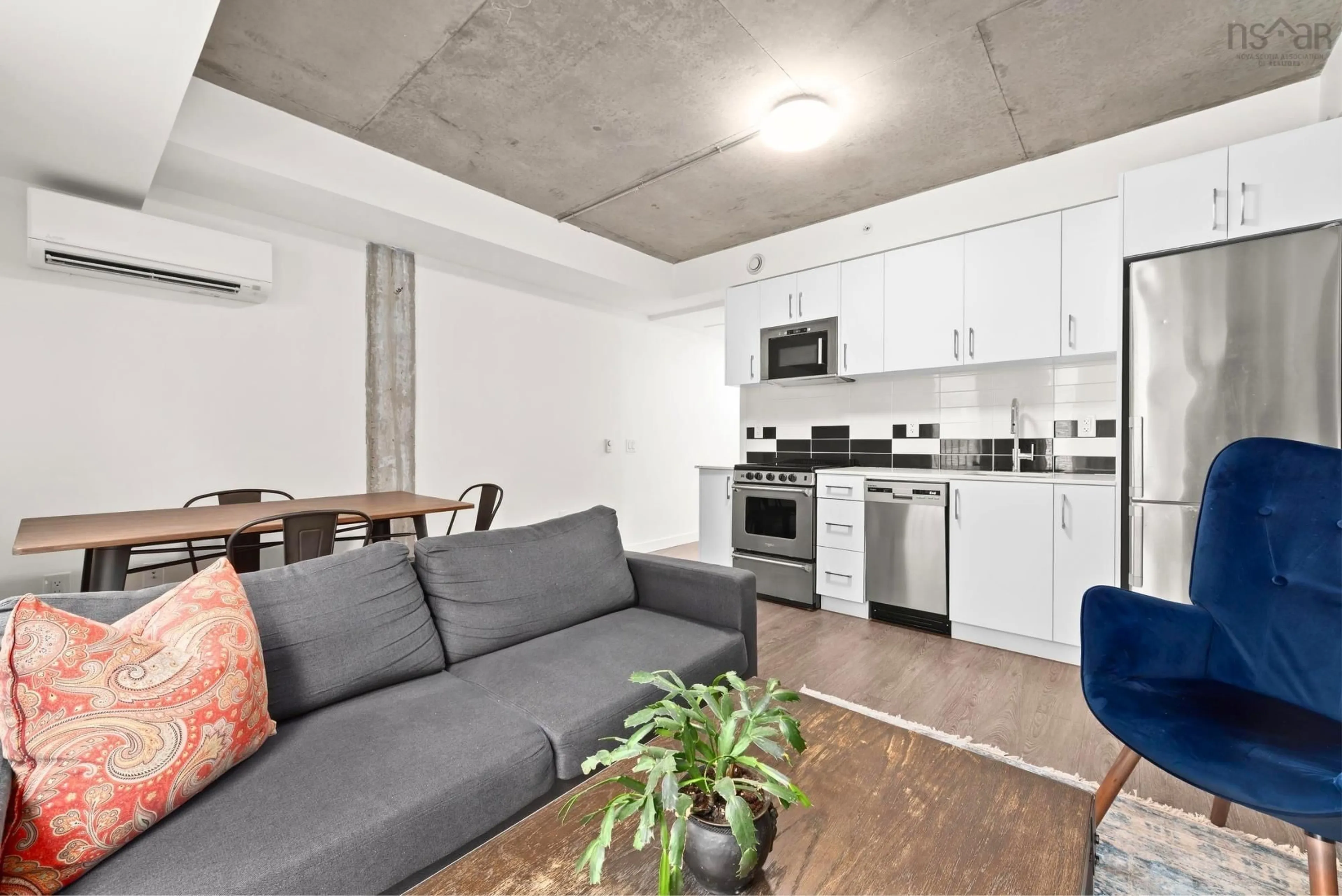 Unknown for 5684 West St #208, Halifax Nova Scotia B3K 1H7