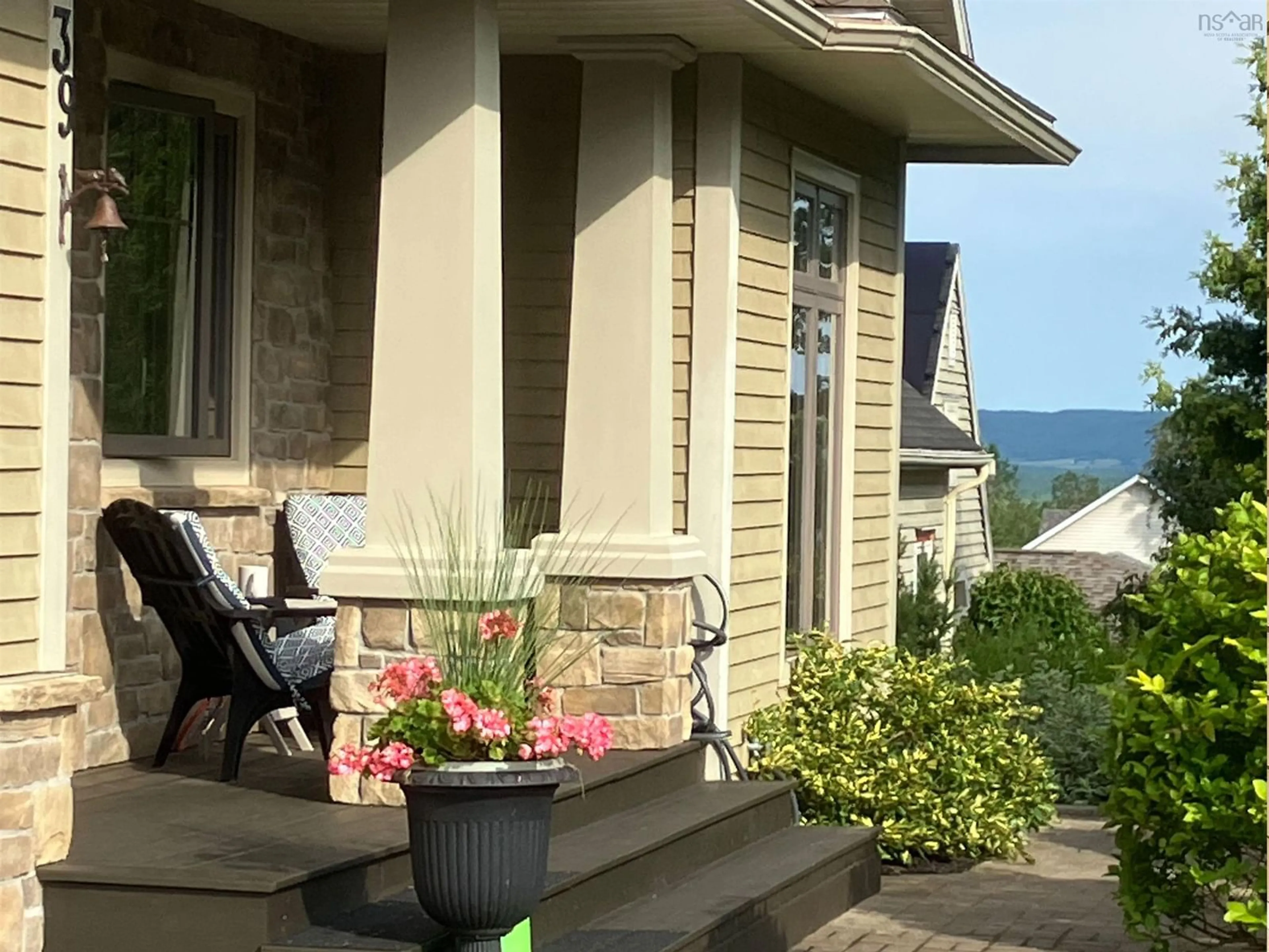 Patio, water/lake/river/ocean view for 39 Dalhousie Ave Kentville, Kentville Nova Scotia B4N 5E5