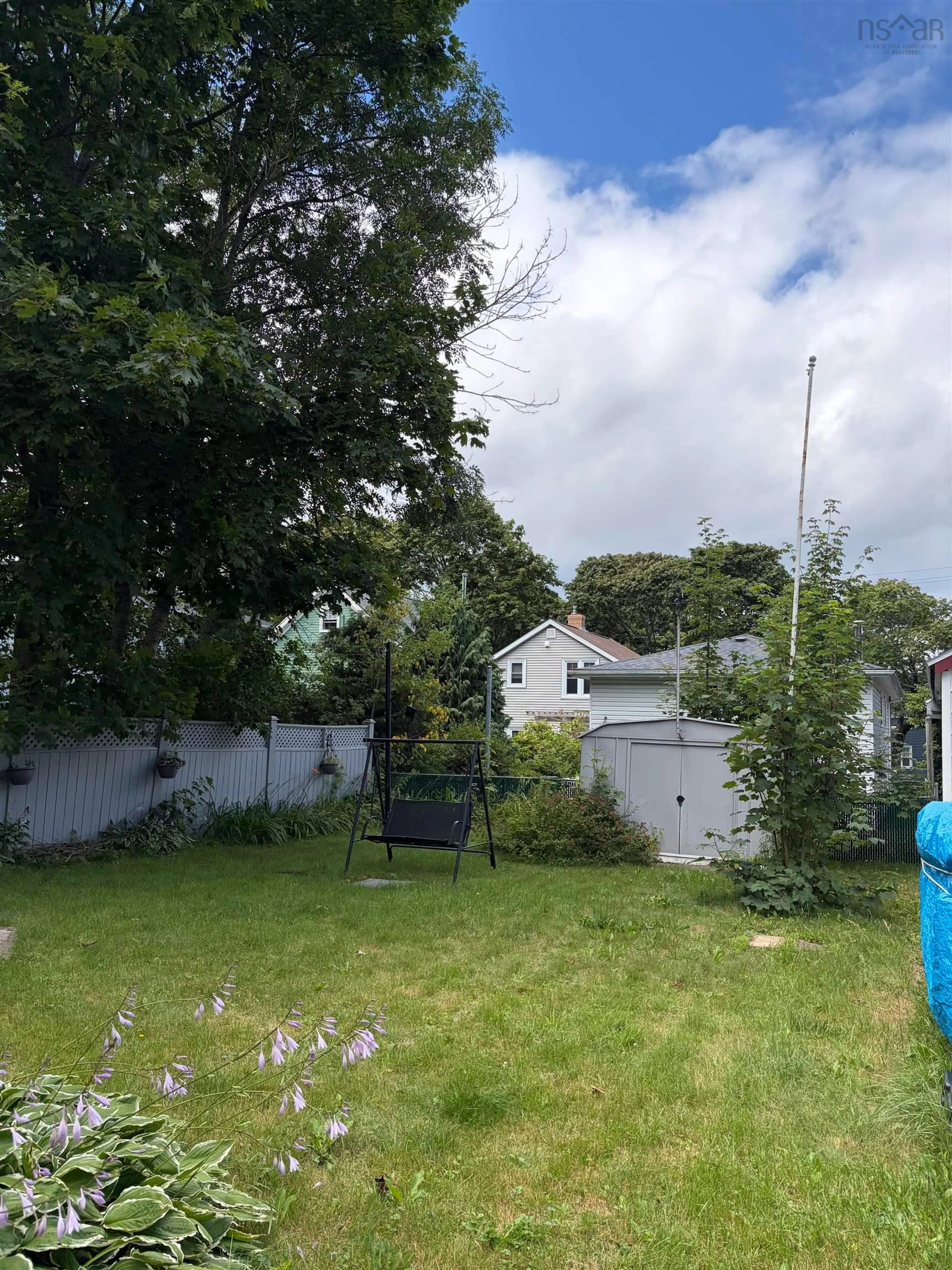 Unknown for 6355/6357 Cork St, Halifax Nova Scotia B3L 1Z3