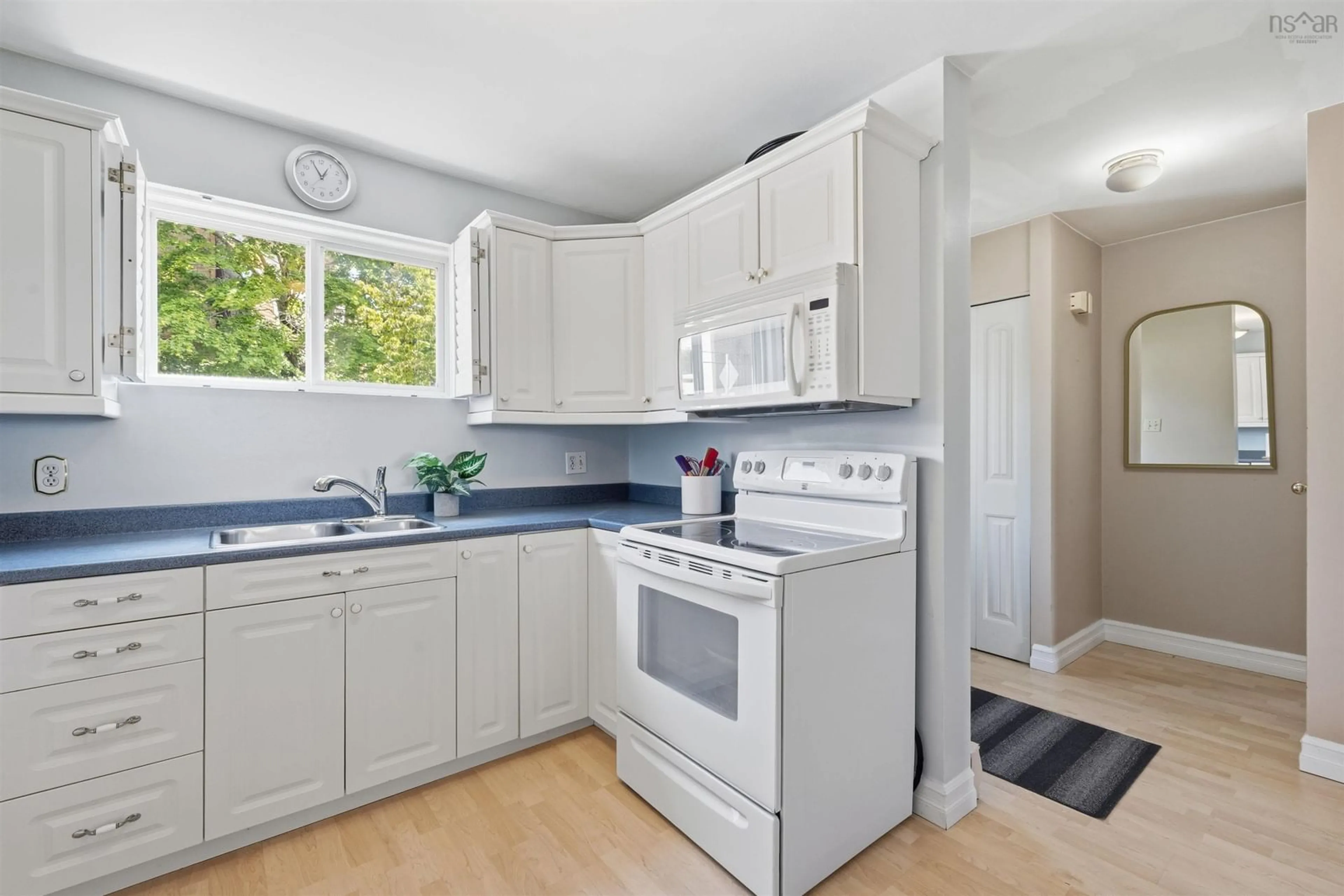 Standard kitchen, unknown for 5519 Carriageway Cres, North End Nova Scotia B3K 5K4