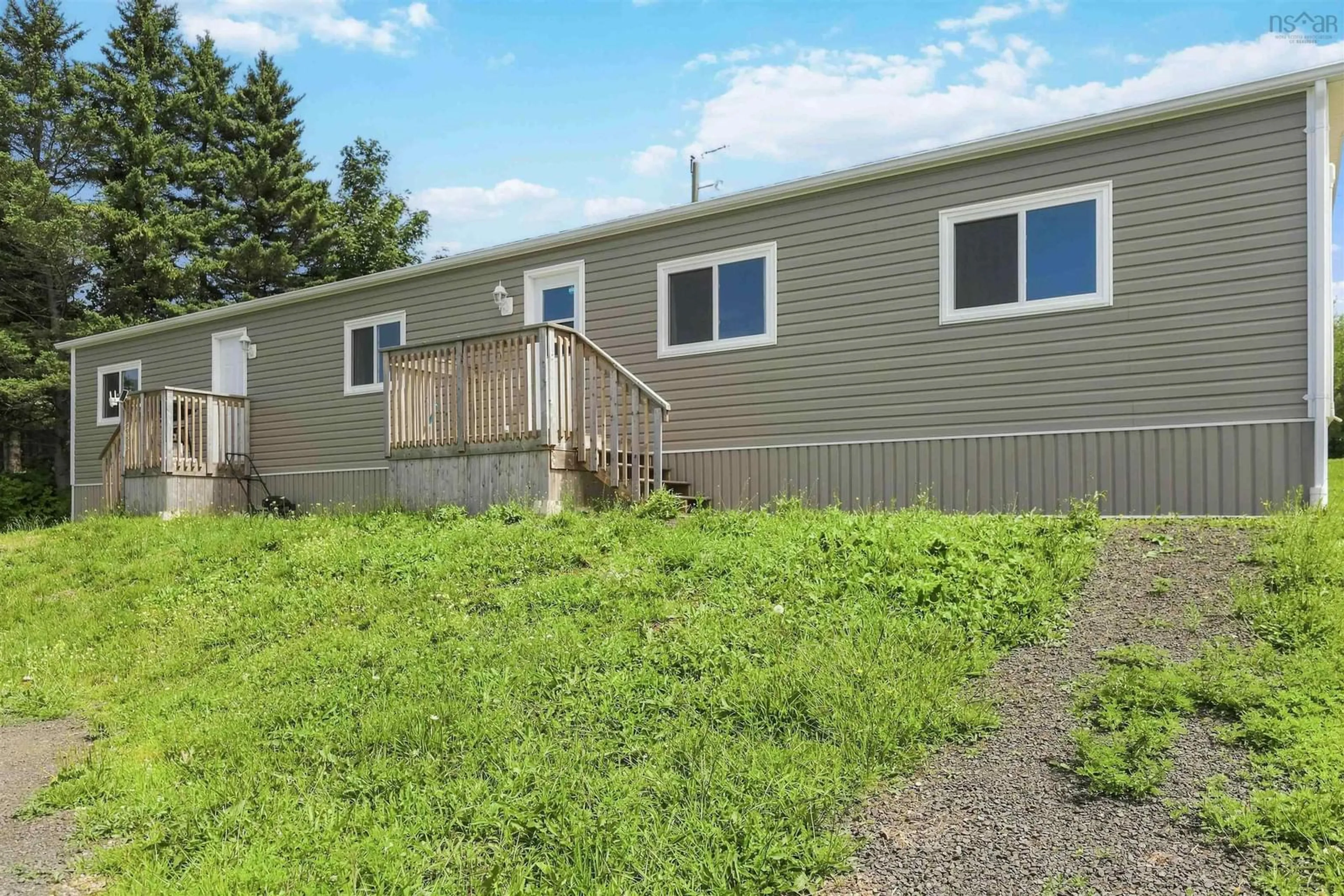 Home with vinyl exterior material, unknown for 204 Victoria St, Digby Nova Scotia B0V 1A0