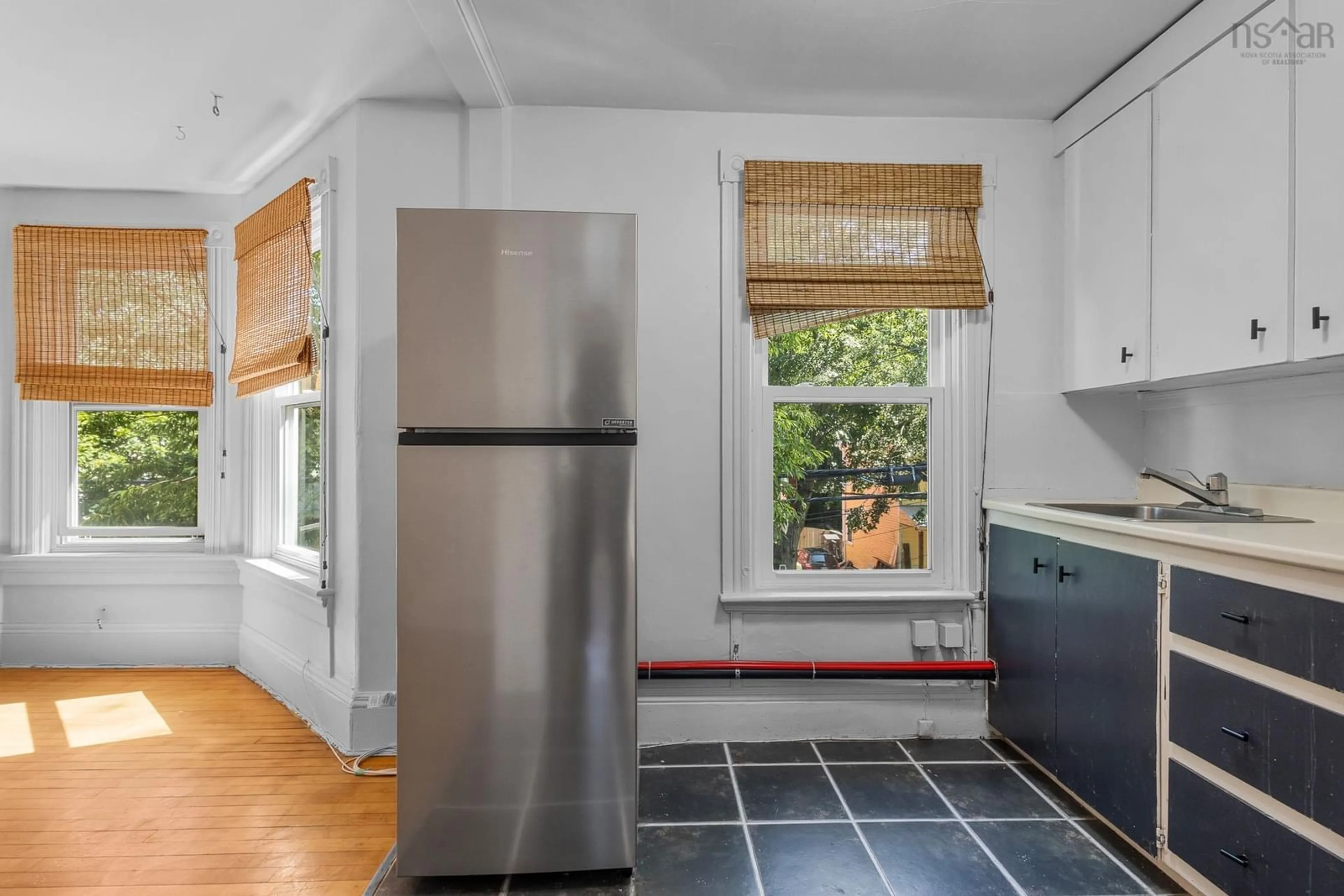 Standard kitchen, unknown for 6147 Pepperell St, Halifax Nova Scotia B3H 2X6