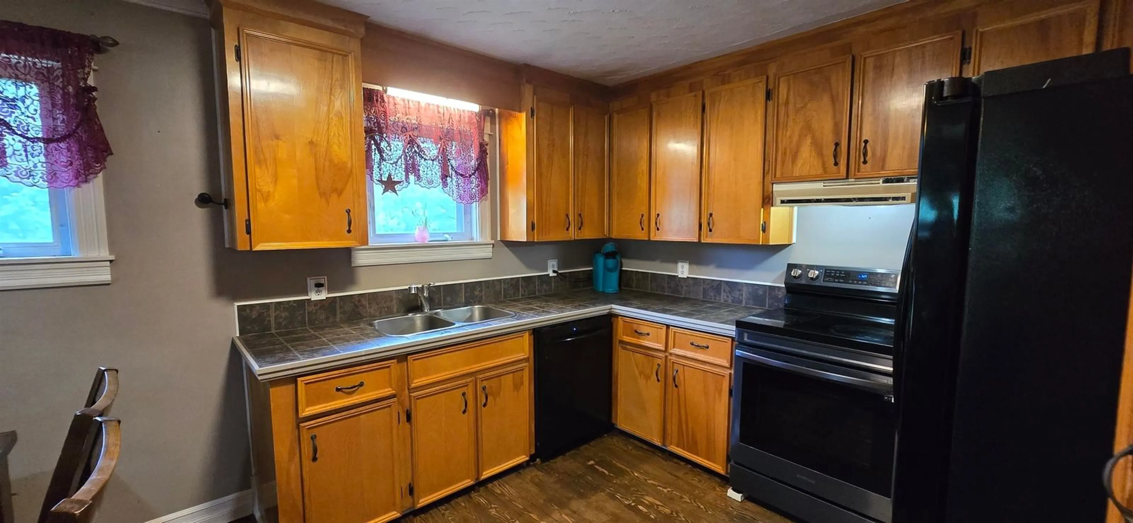 Standard kitchen, wood/laminate floor for 941 North River Rd, North River Nova Scotia B0R 1E0