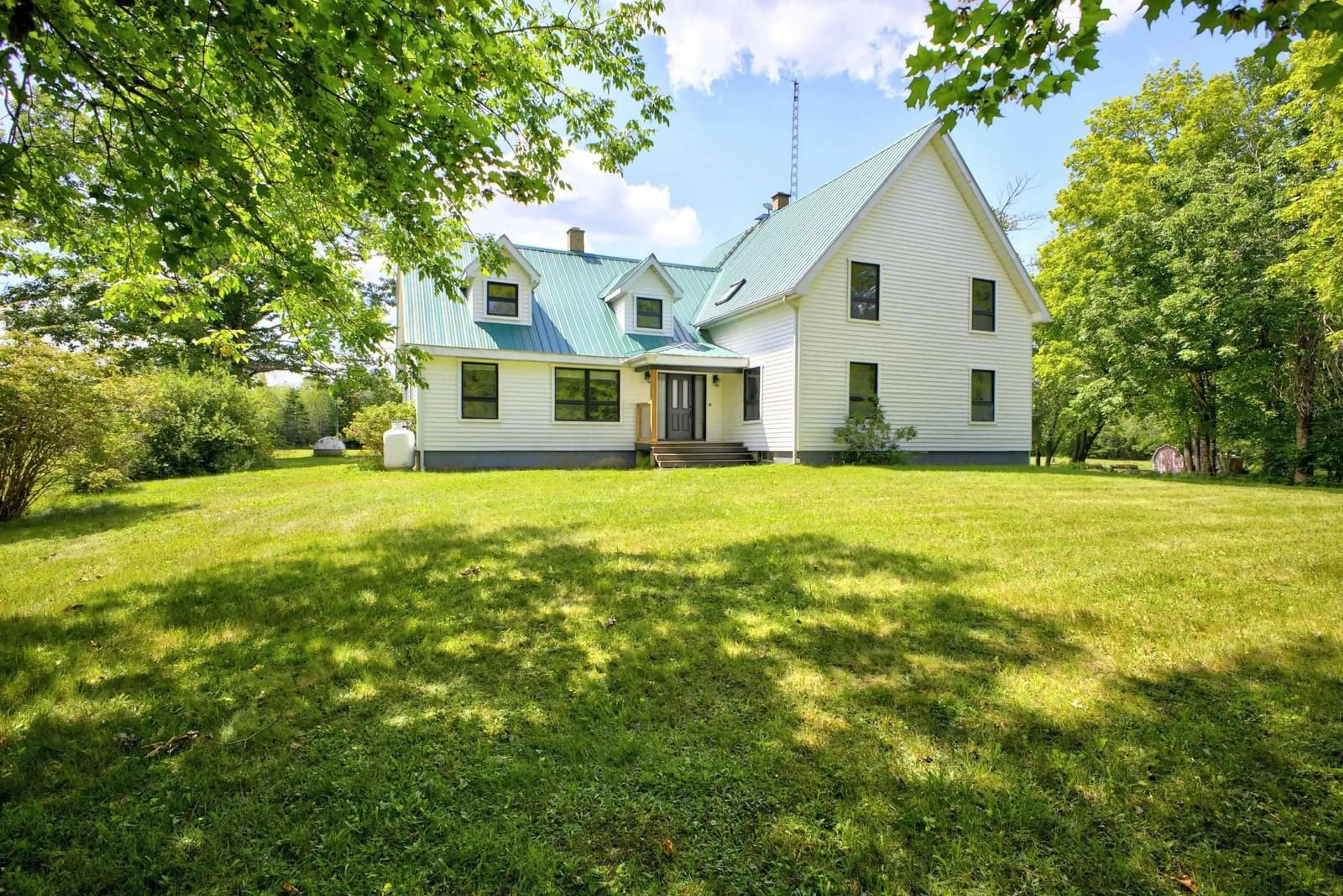 A pic from outside/outdoor area/front of a property/back of a property/a pic from drone, building for 541 North Salem Rd, North Salem Nova Scotia B0N 2H0