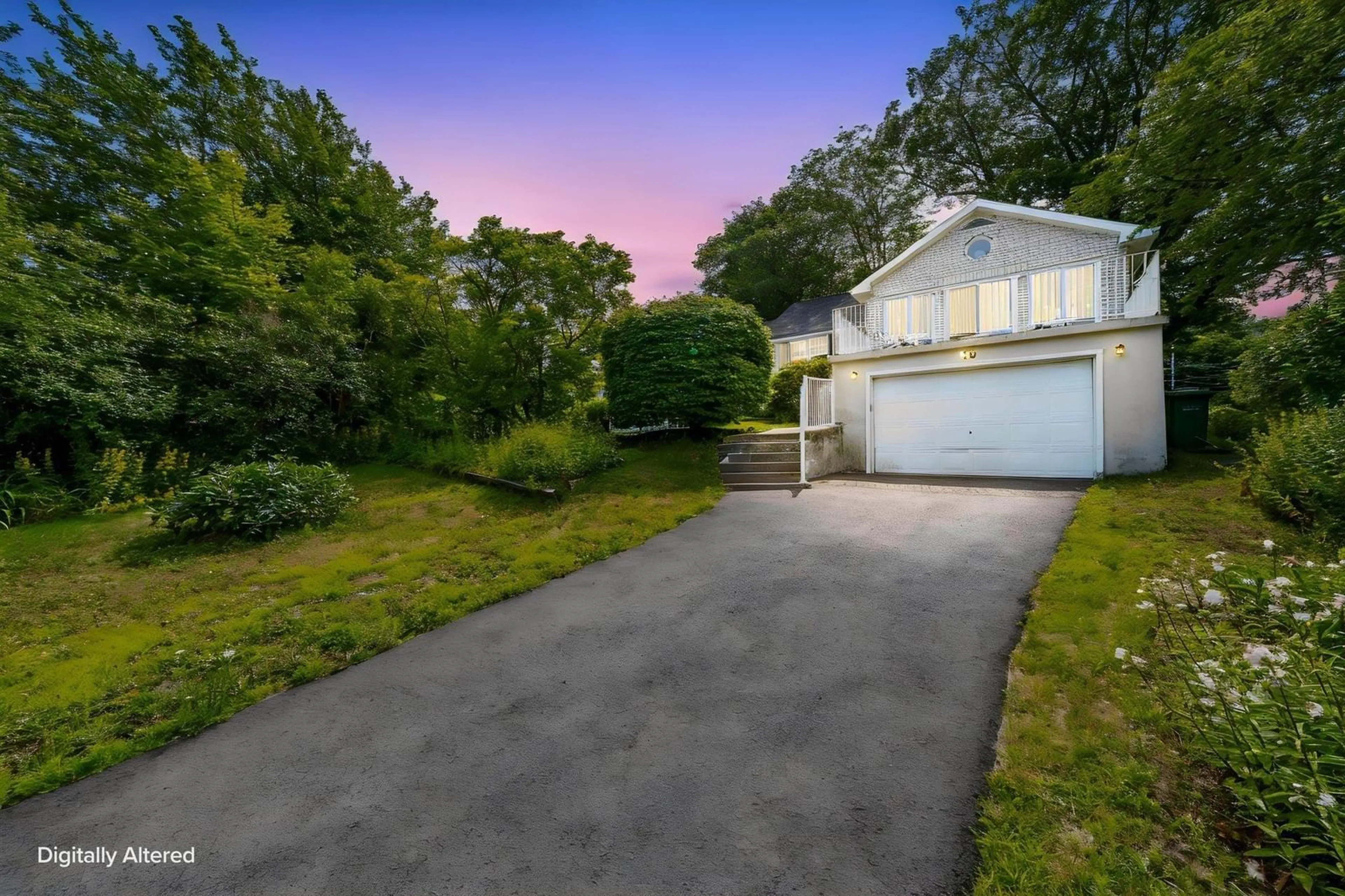 A pic from outside/outdoor area/front of a property/back of a property/a pic from drone, street for 15 Oakdale Cres, Dartmouth Nova Scotia B3A 2L7