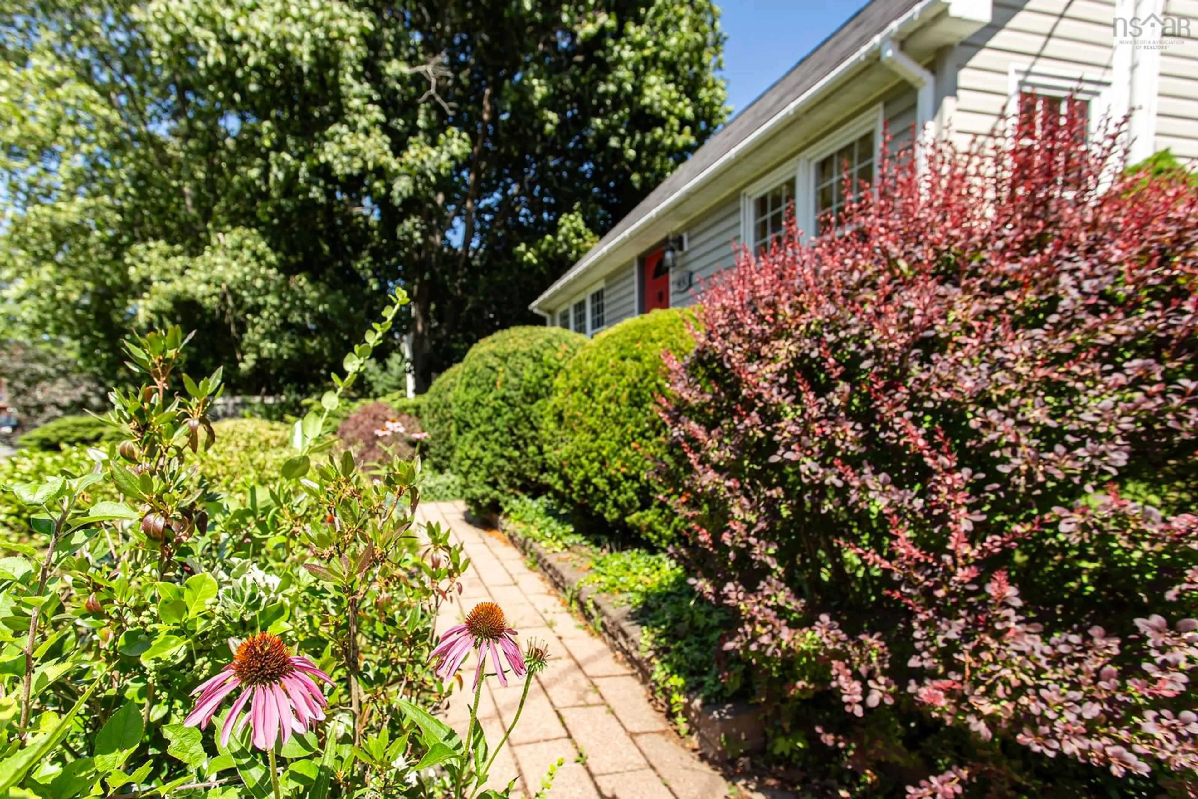 Patio, street for 480 Main St, Middleton Nova Scotia B0S 1P0