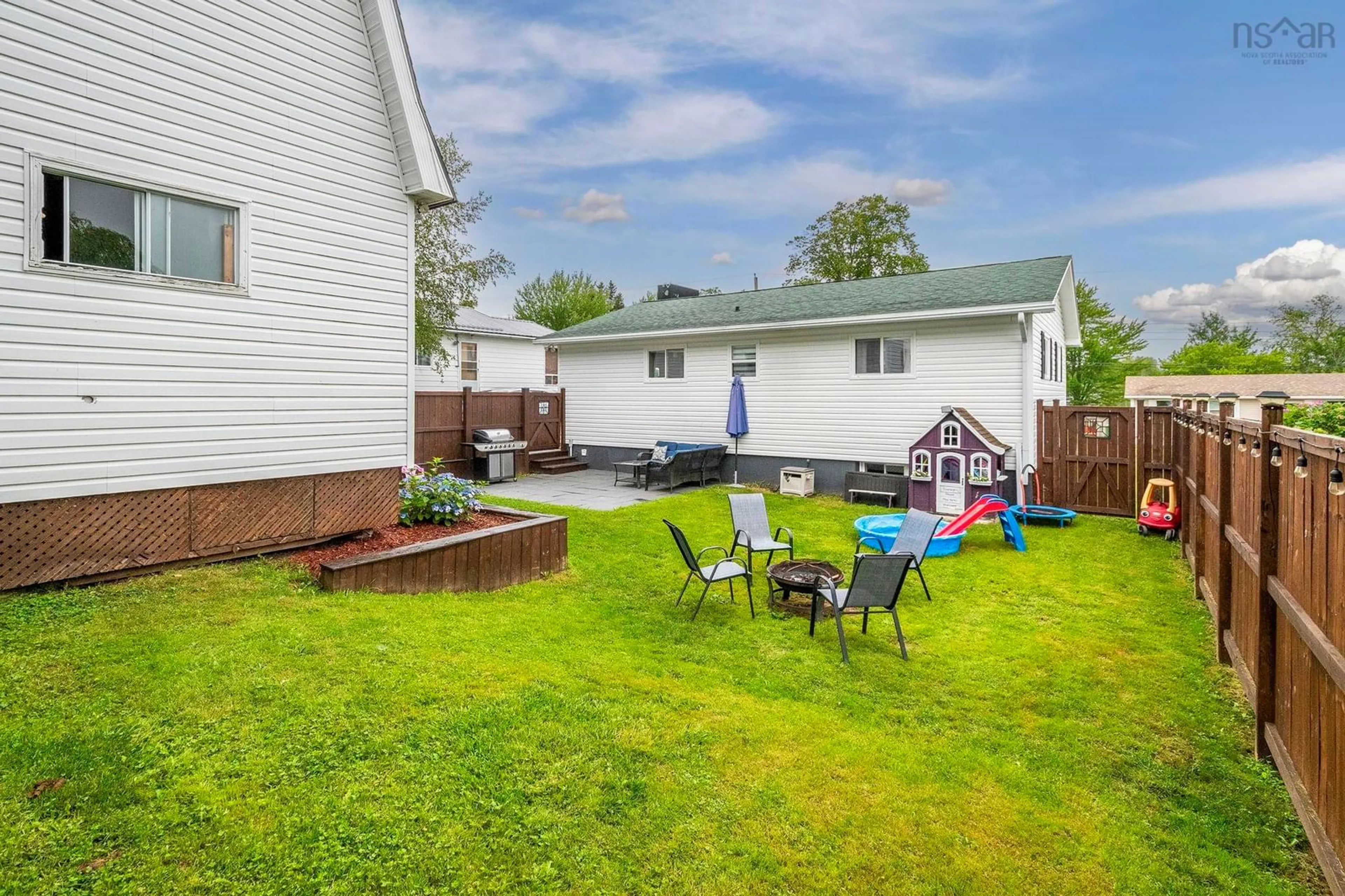 Patio, unknown for 15 Terrace Ave, Stellarton Nova Scotia B0K 1S0