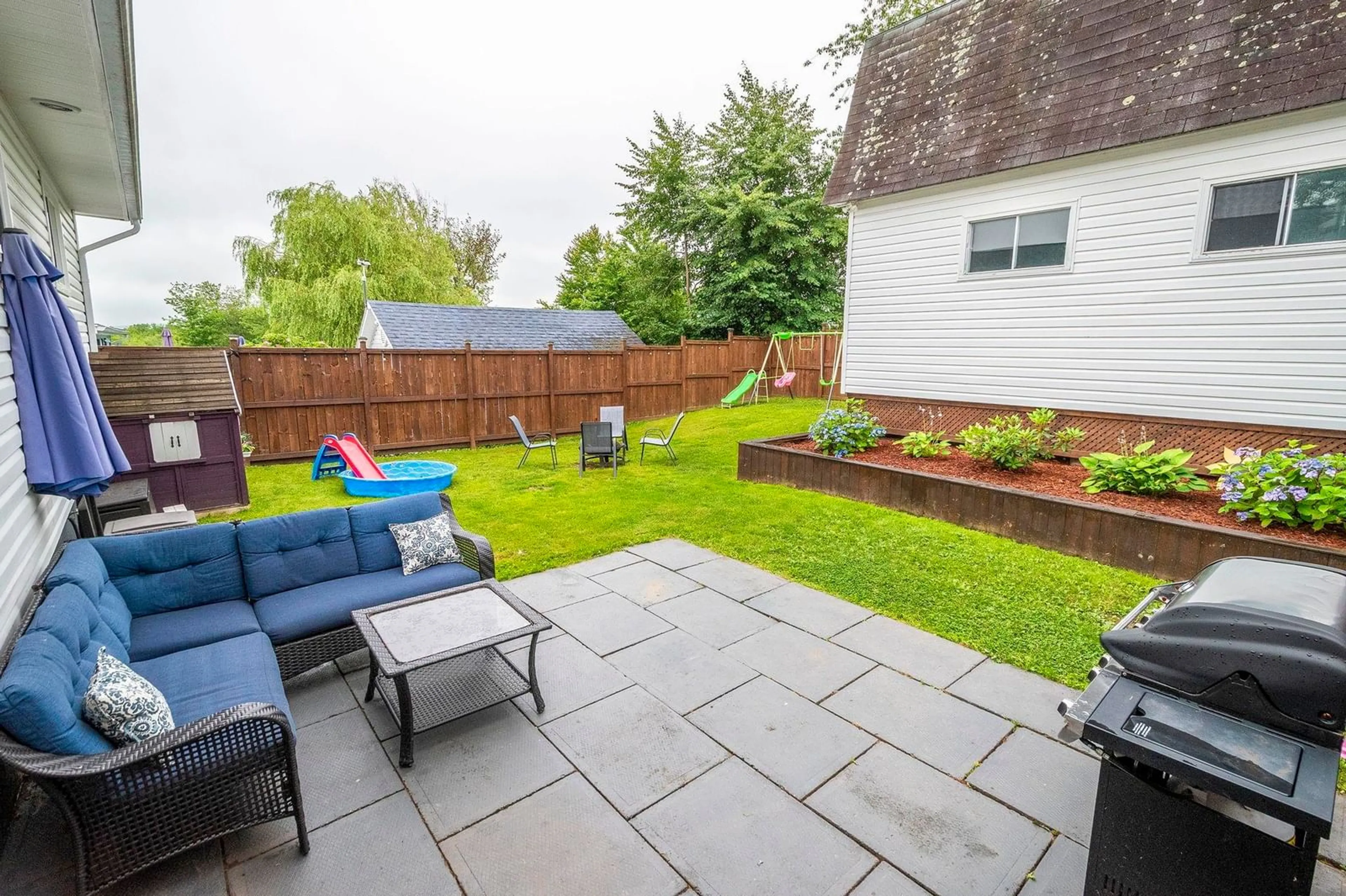 Patio, street for 15 Terrace Ave, Stellarton Nova Scotia B0K 1S0