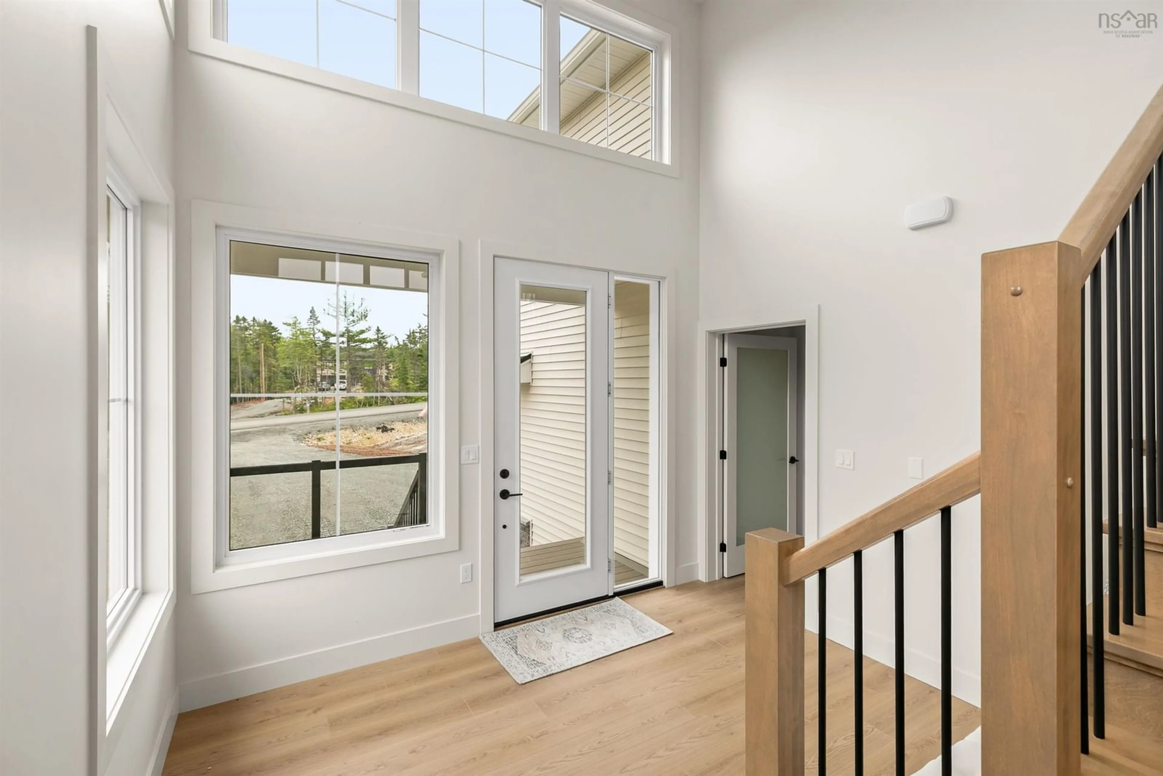 Indoor entryway for 137 Parish St, Fall River Nova Scotia B2T 0W5