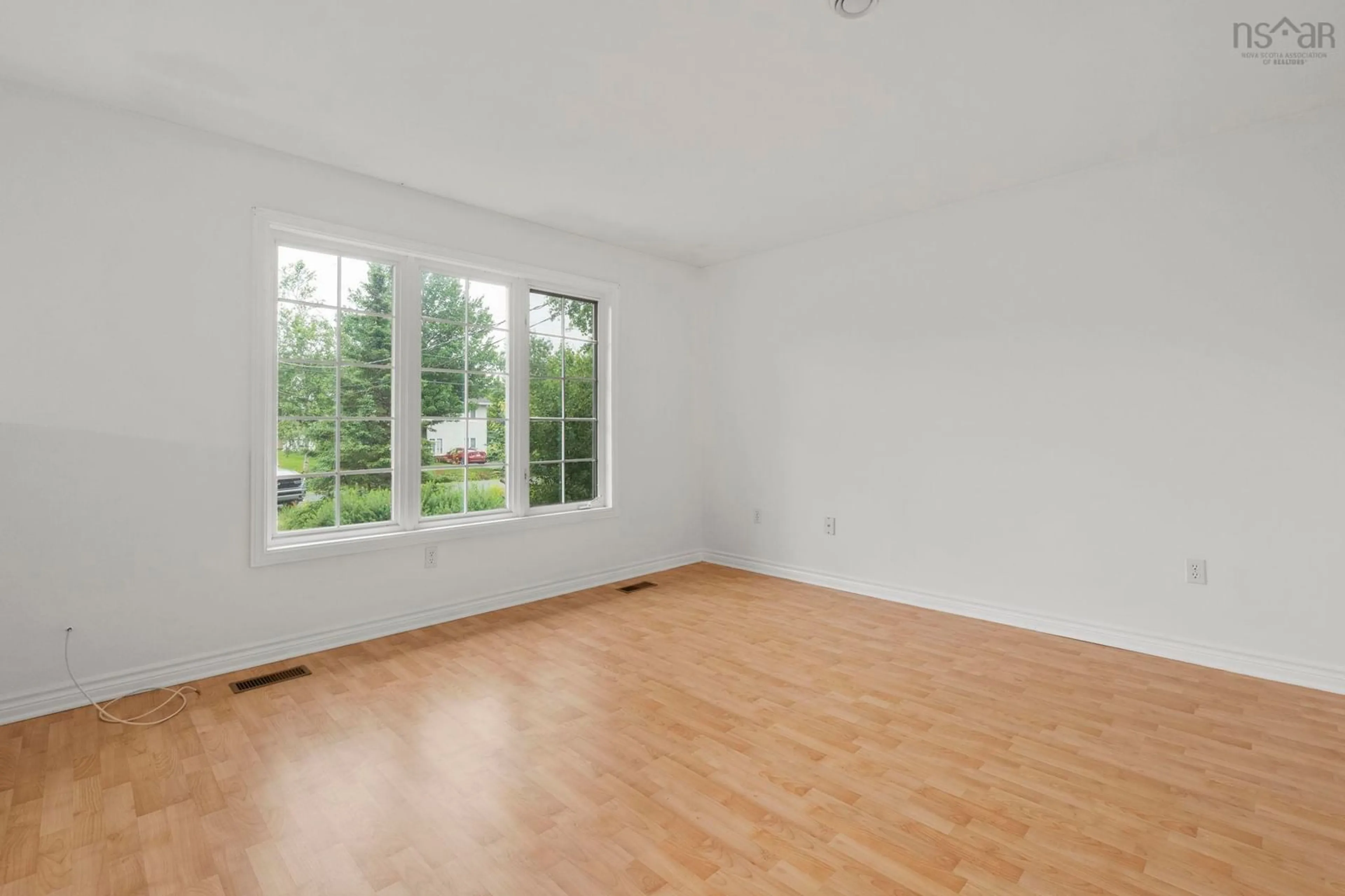 A pic of a room for 34 Kenora Dr, Cole Harbour Nova Scotia B2Z 1J1