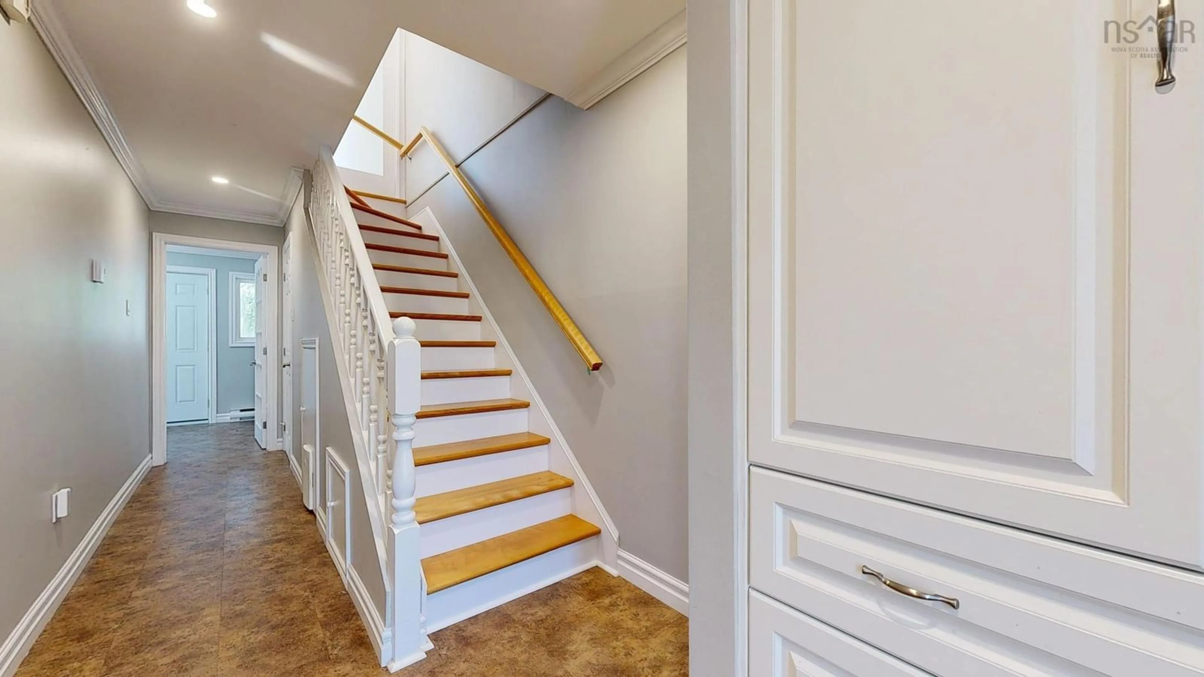 Stairs for 3346 Ashton Lane, Halifax Peninsula Nova Scotia B3L 4T5